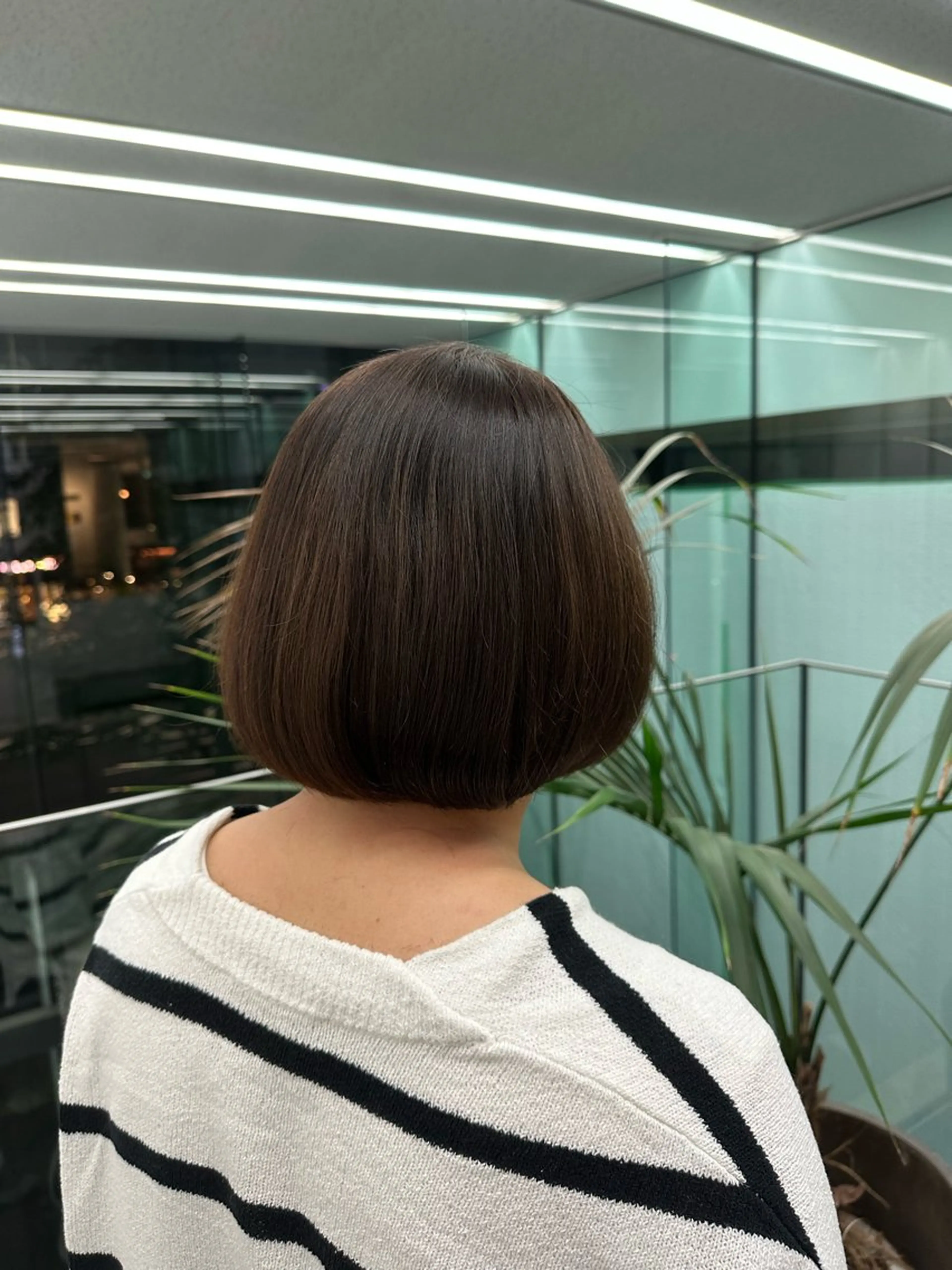 ショート ボブ カット ごとう さなのヘアスタイル