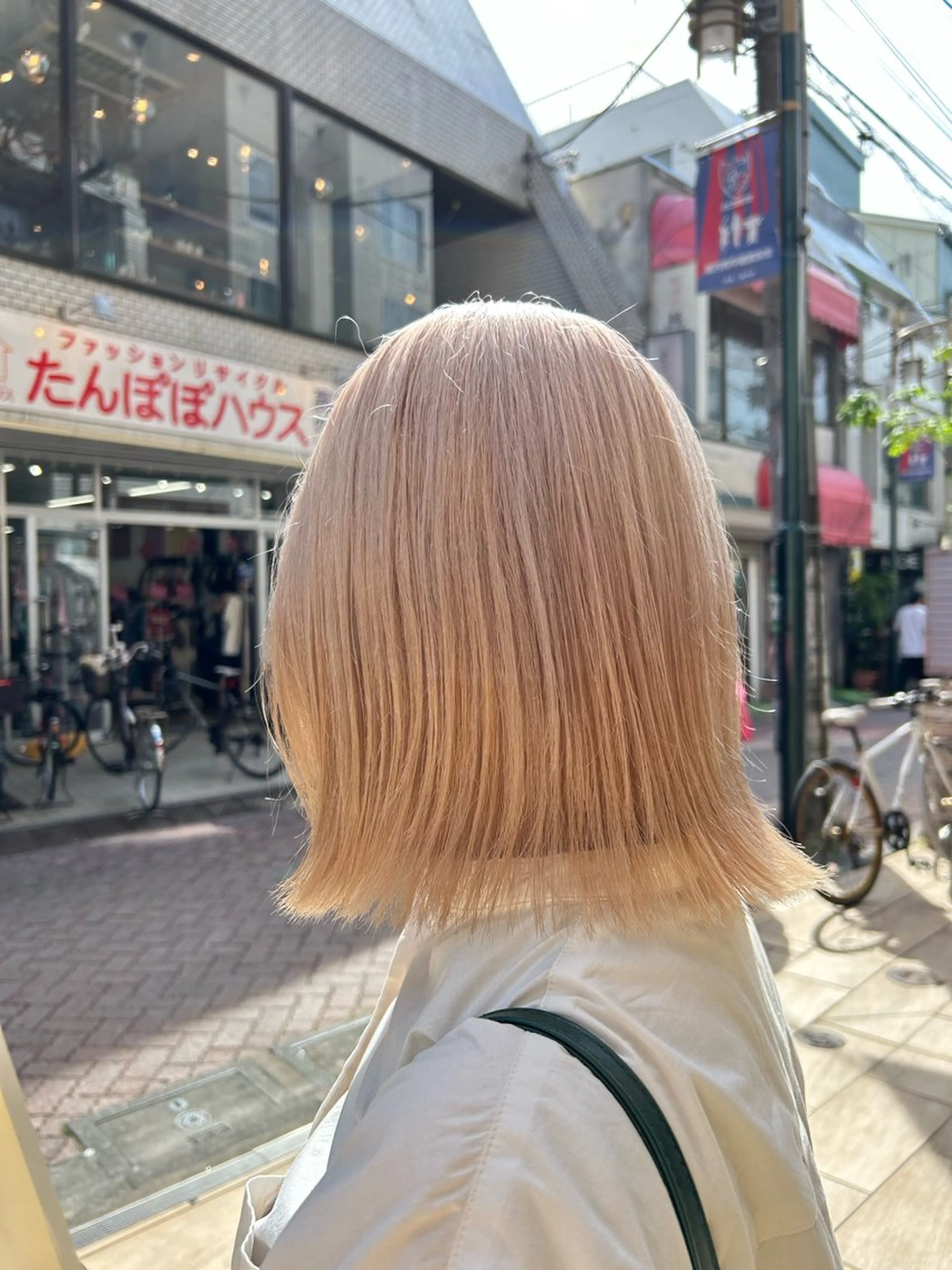 ミディアム カラー カット ヘアカラー トリートメント 🦖ハイトーン/ボブ /MOEKA🦕のヘアスタイル