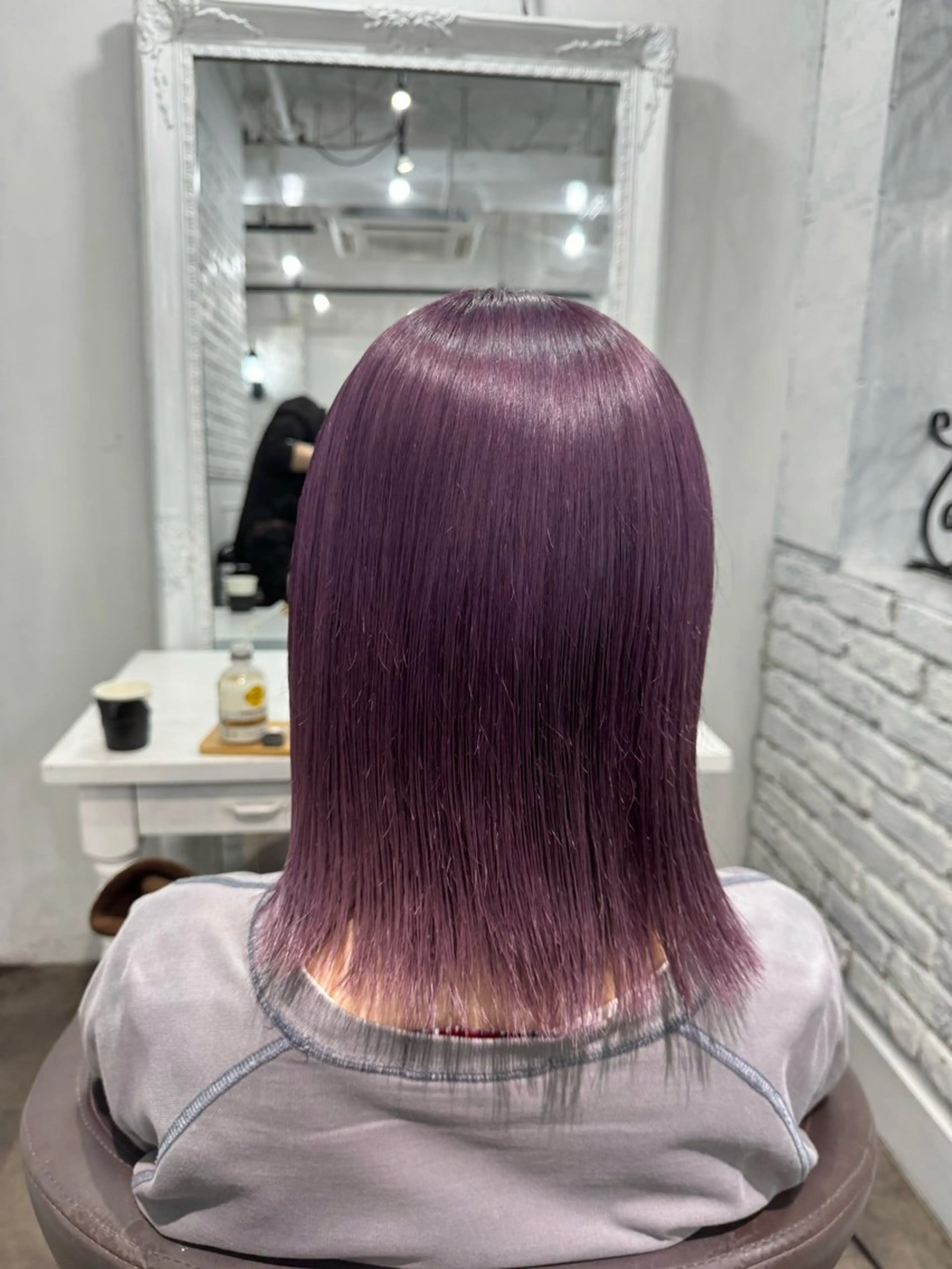 ミディアム カラー バレイヤージュ ミストバング ベージュカラー ブリーチ 抜きっぱなしブロンド ヘアカラー トリートメント SALOWIN札幌大通り所属・札幌ハイトーン/ ブリーチカラー/ドイのヘアスタイル