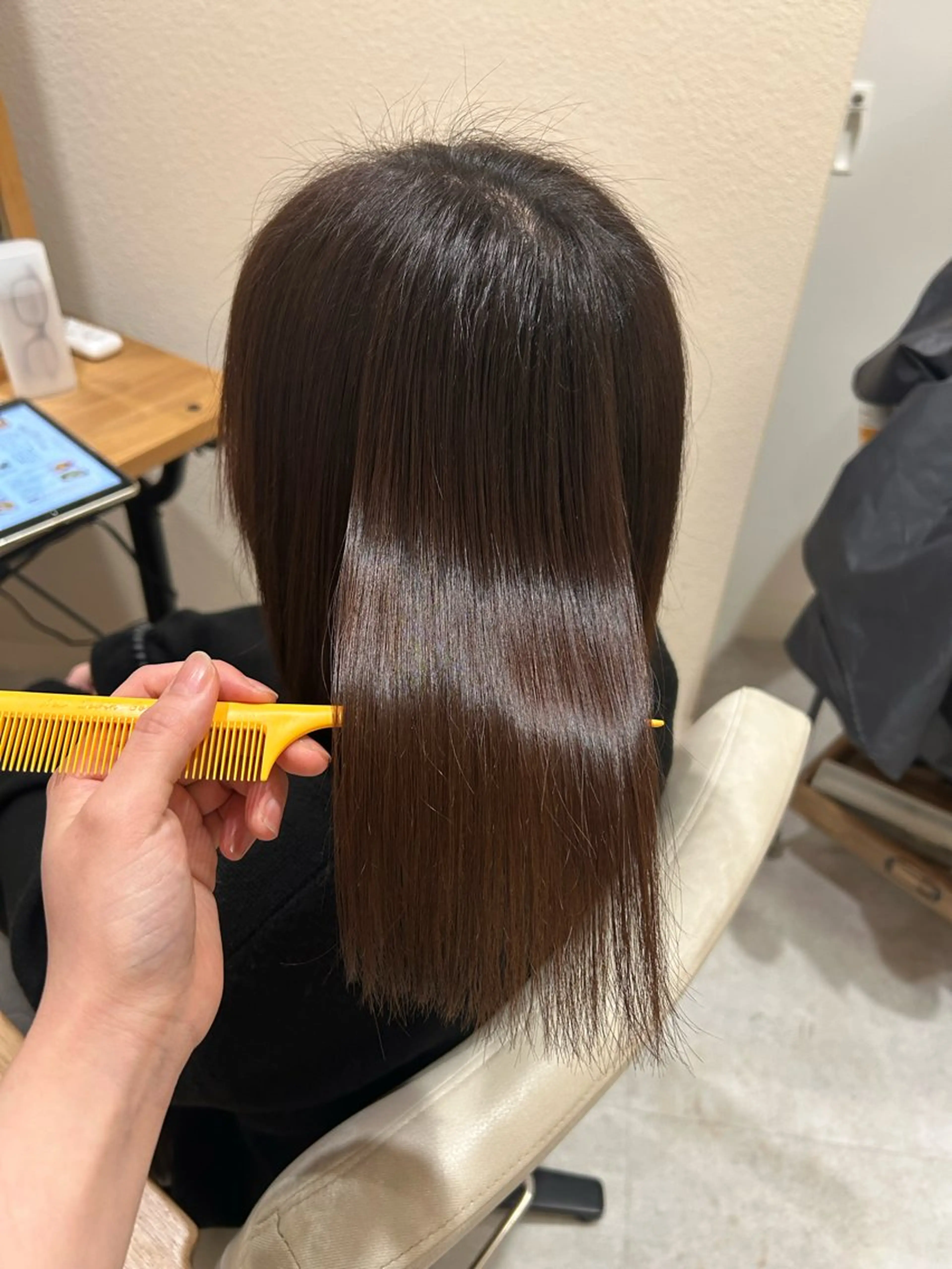 ミディアム 髪質改善 カット トリートメント 森田 遥菜のヘアスタイル