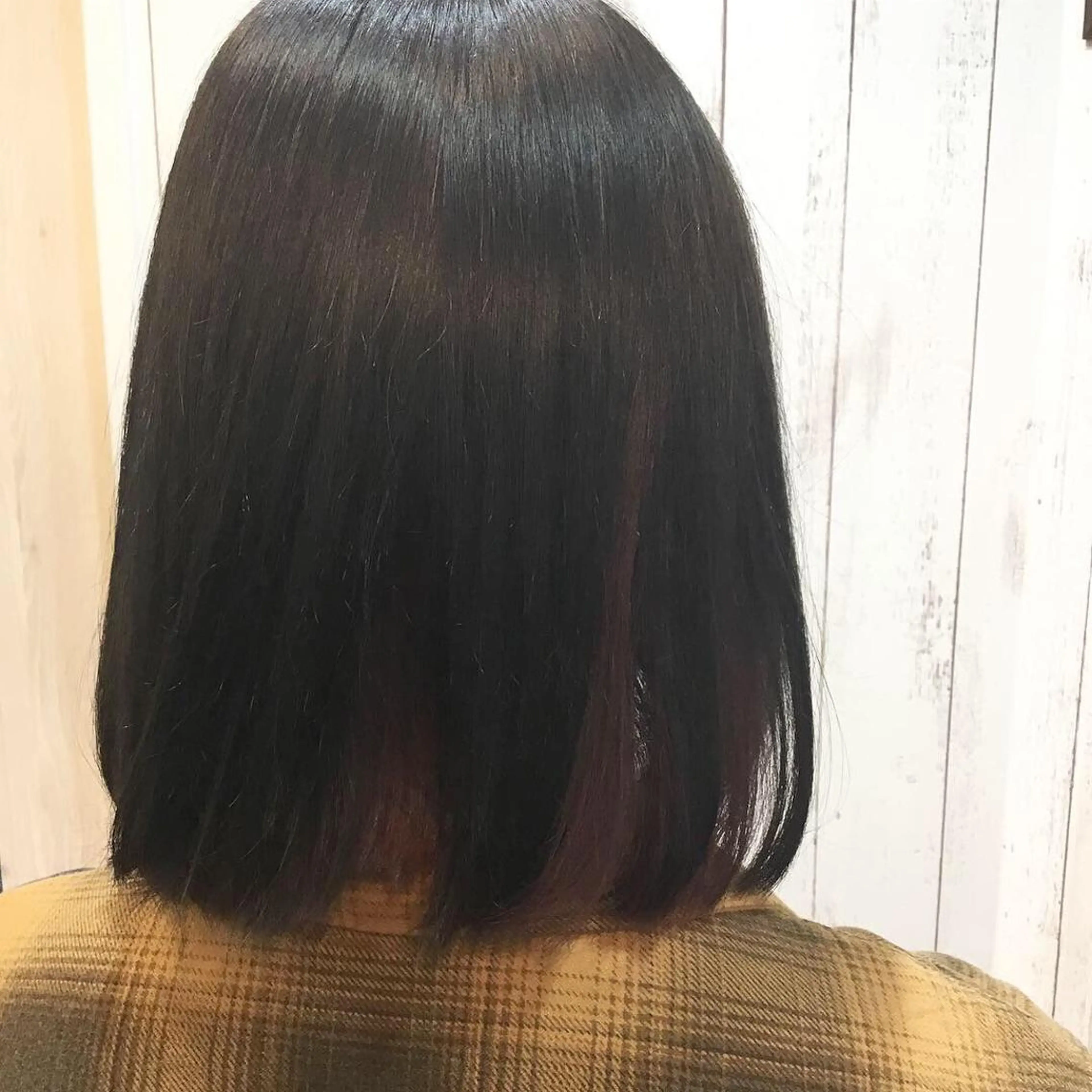 ミディアム カラー embrace エンブレイスのヘアスタイル