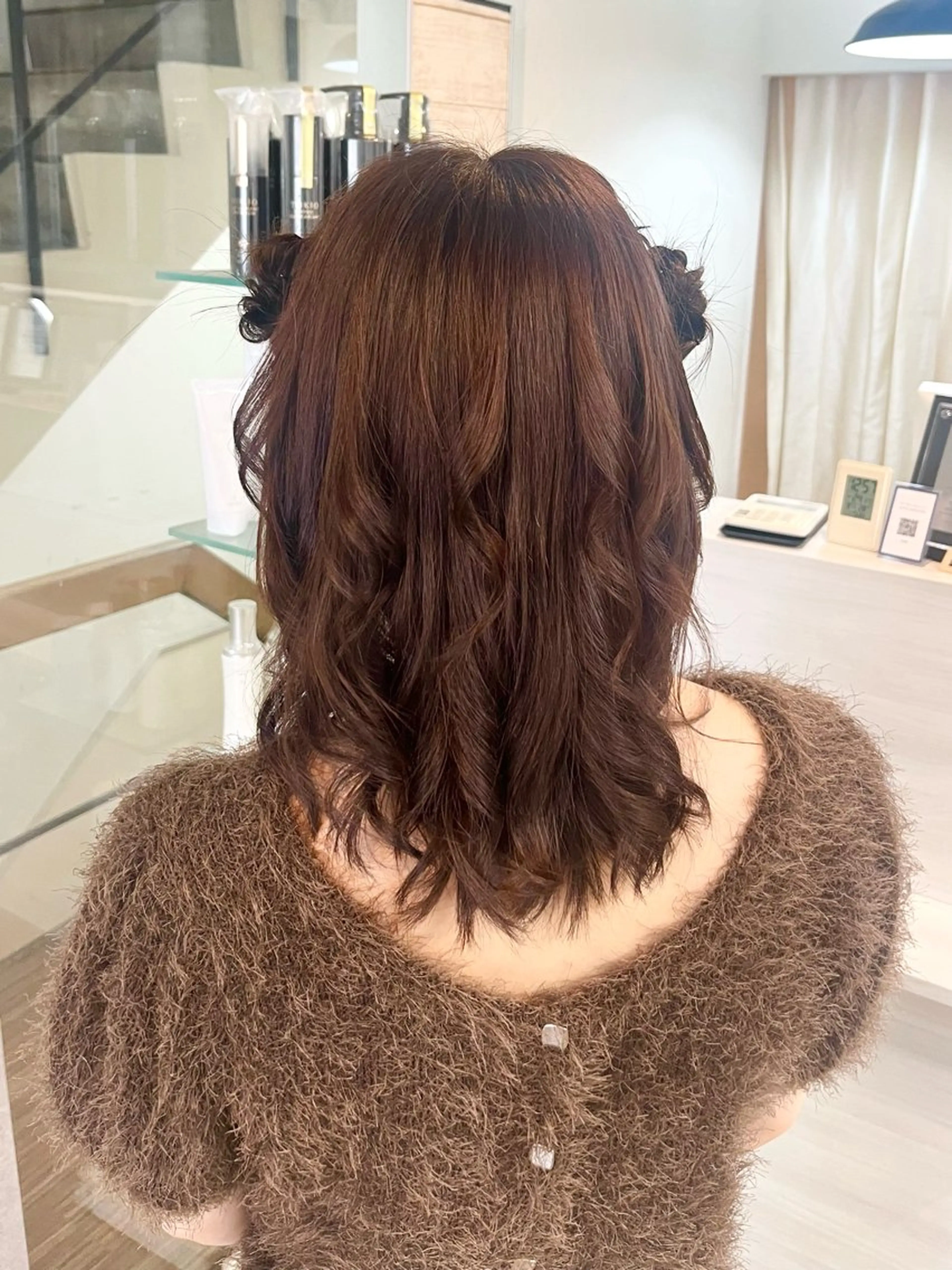 セミロング ヘアセット 袋瀬 玲奈のヘアスタイル