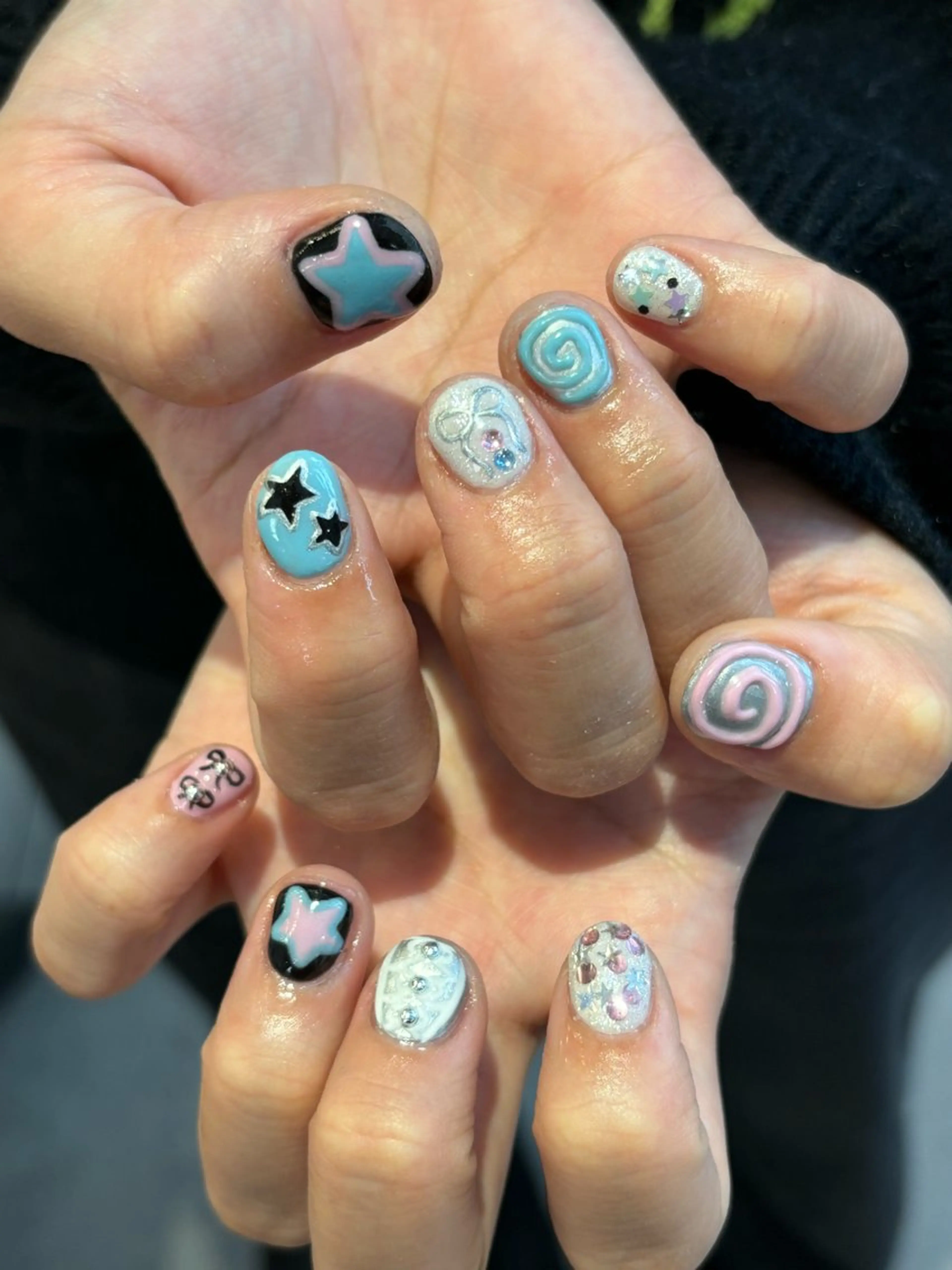 ネイル ハンドネイル 暖色color 🎀Hiroka🎀のネイルデザイン