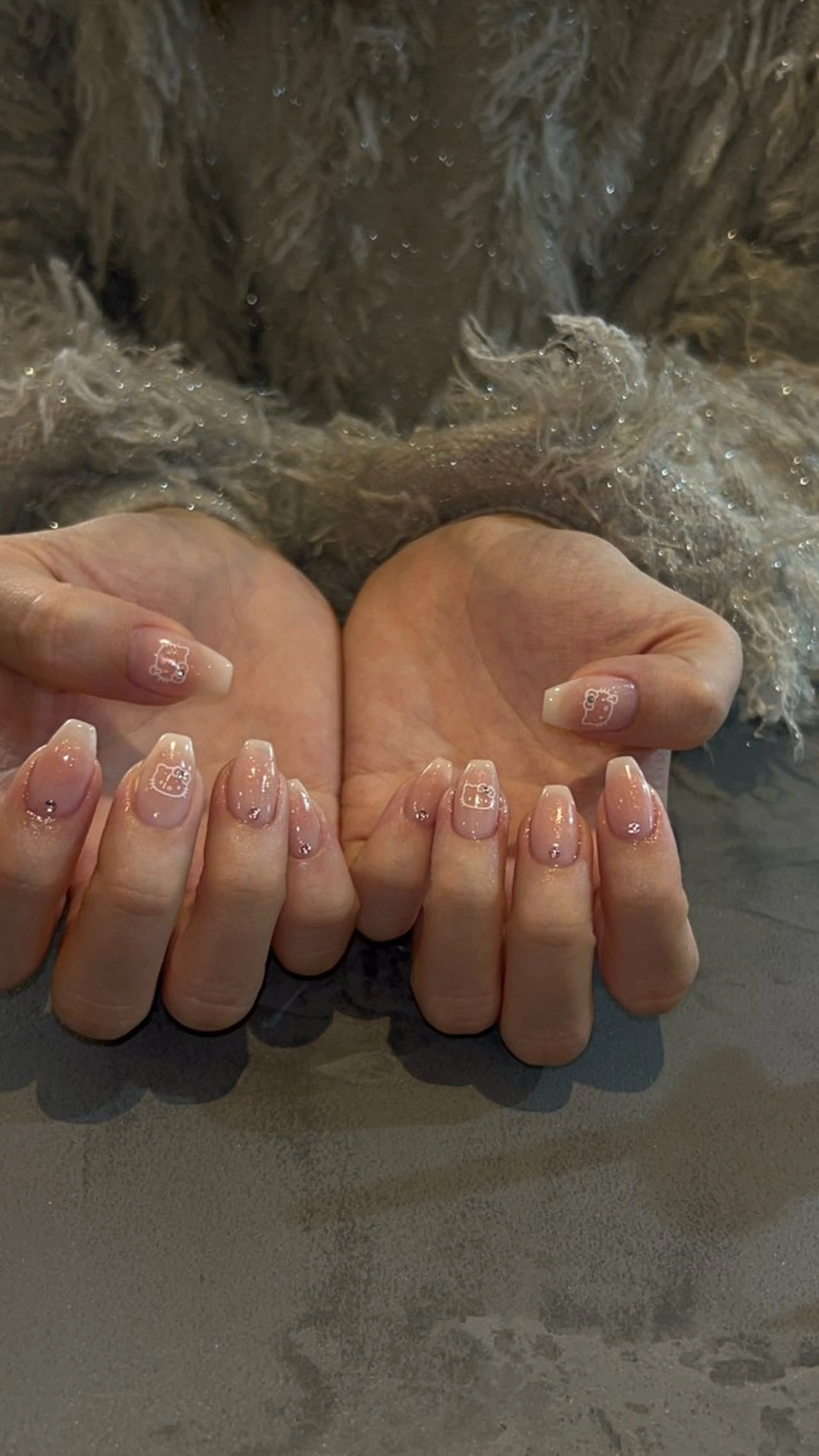 ネイル チークネイル ラメ(グリッター) ハンドネイル plume. noaのネイルデザイン