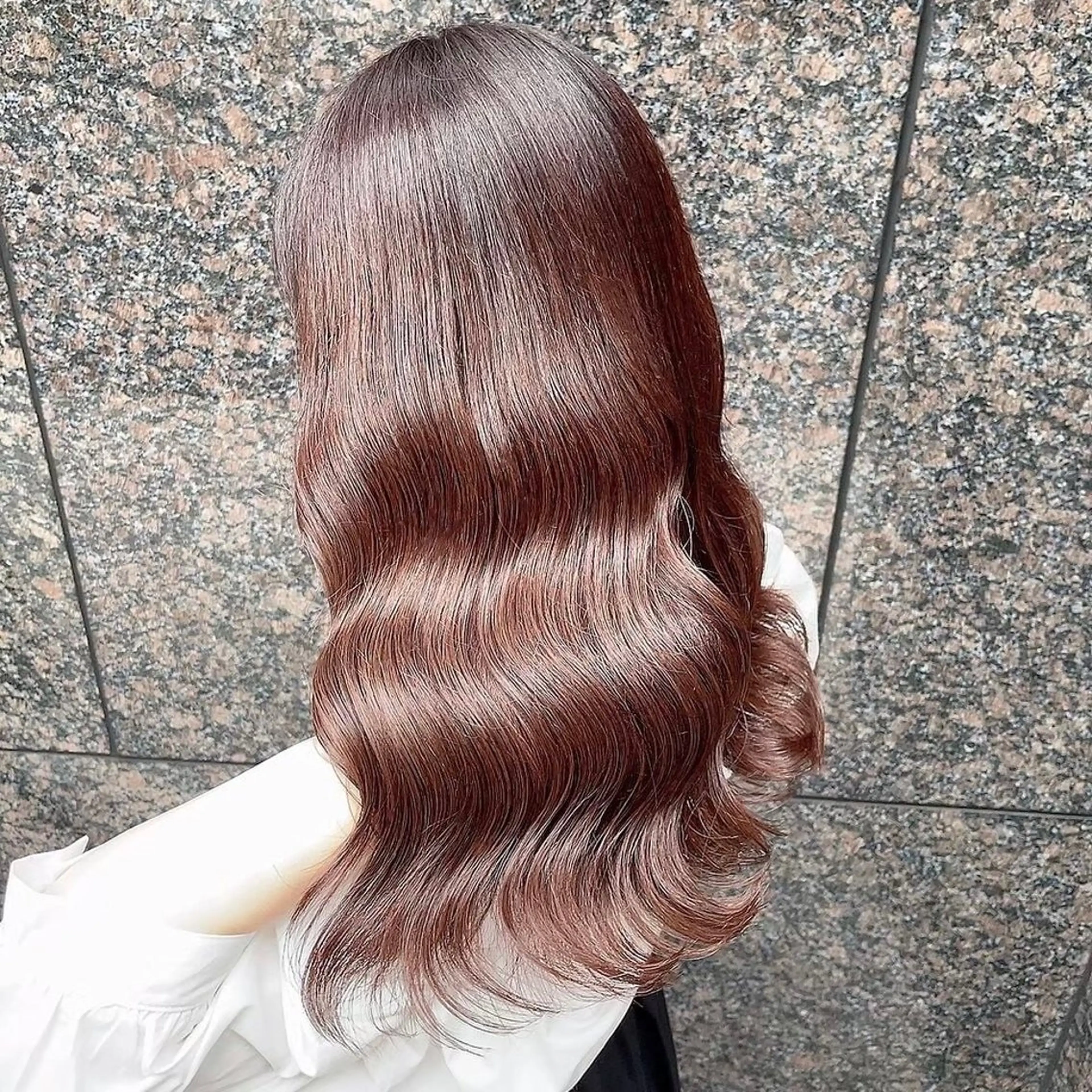 ロング 田中 励也 縮毛矯正のヘアスタイル
