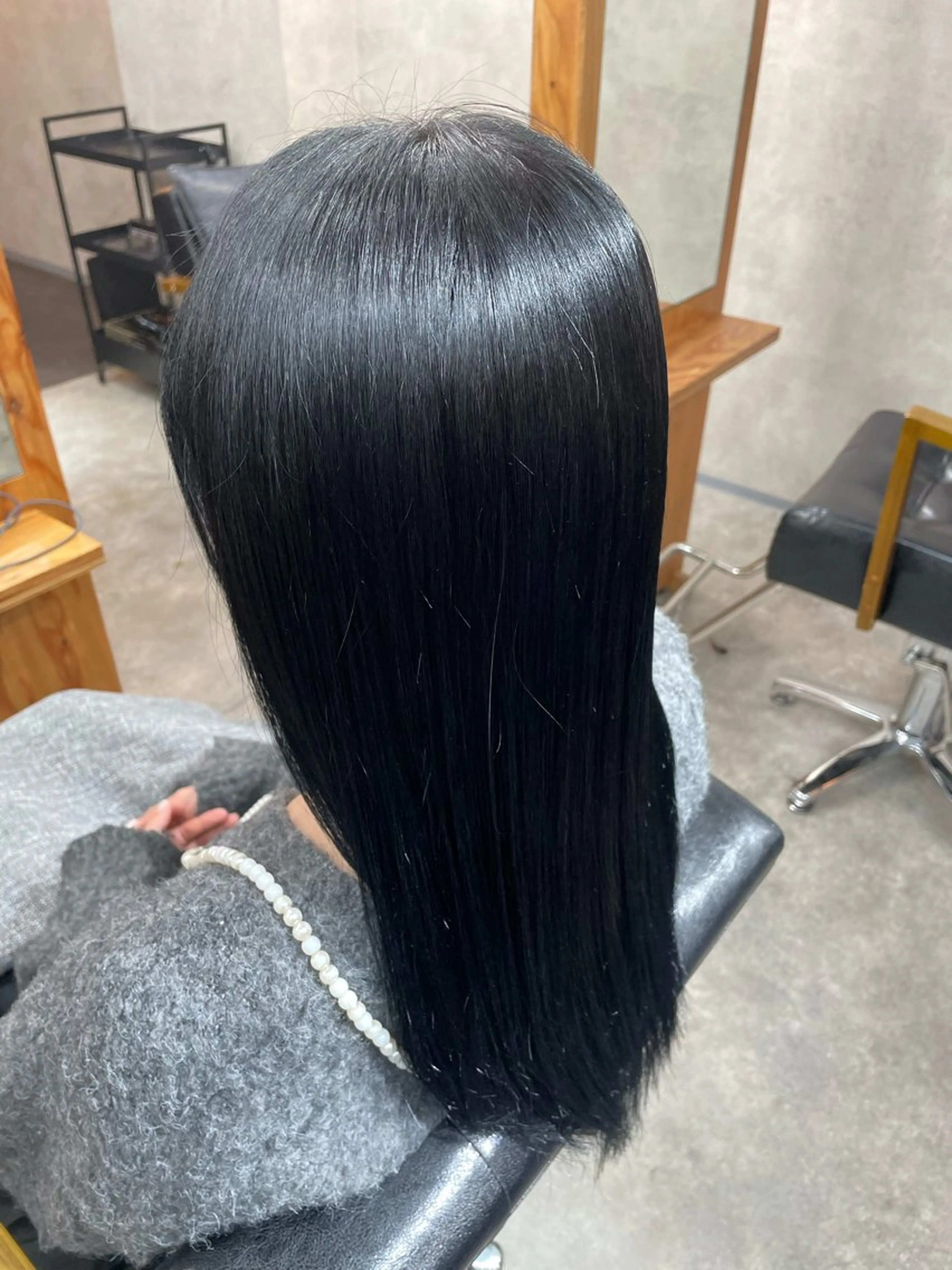 ロング カラー ヘアカラー トリートメント 荒川 桃花のヘアスタイル