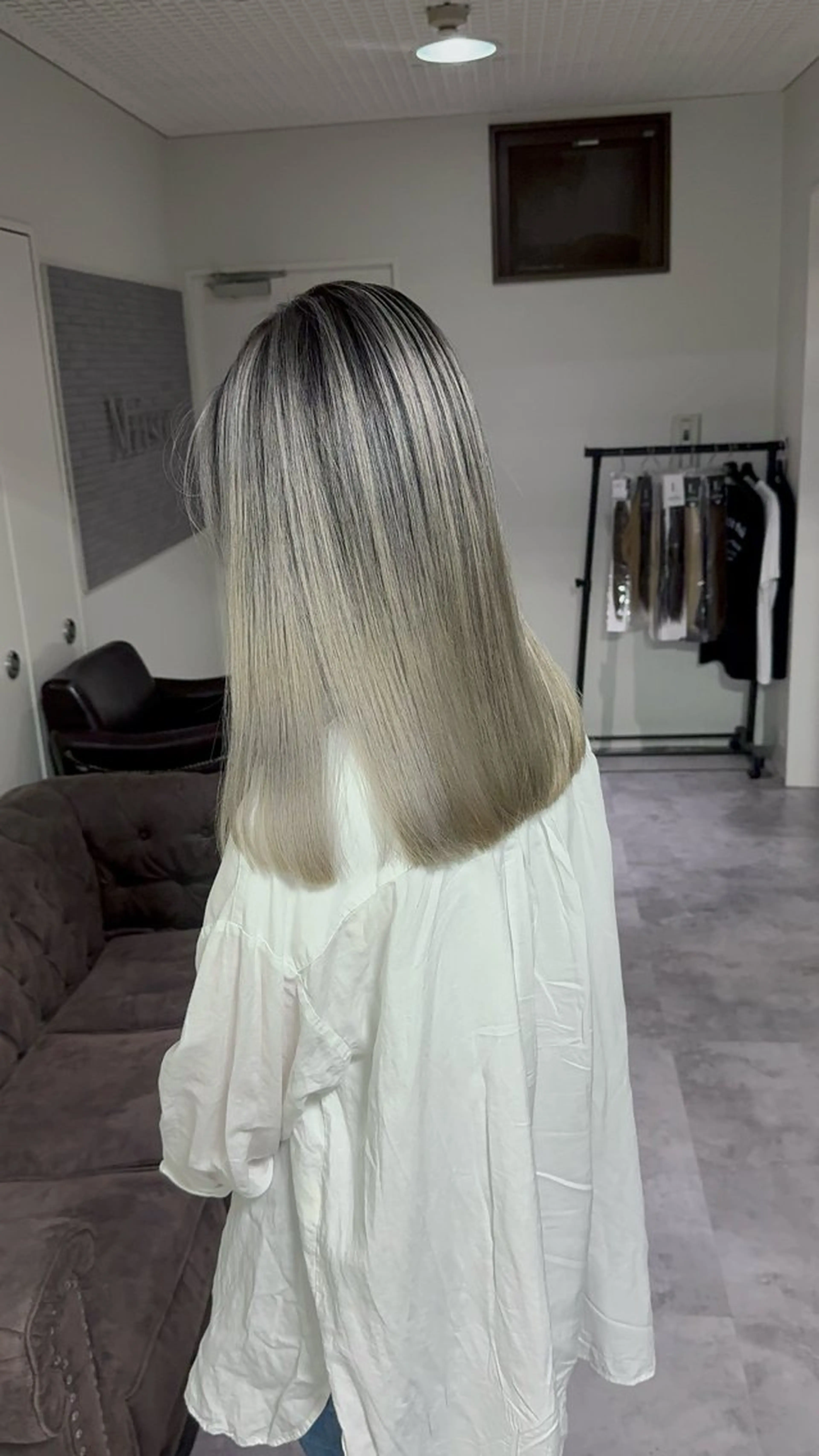 ミディアム カラー バレイヤージュ レイヤーカット Maison 心斎橋店所属・艶ブリーチ/パーマ 新川天翔のヘアスタイル