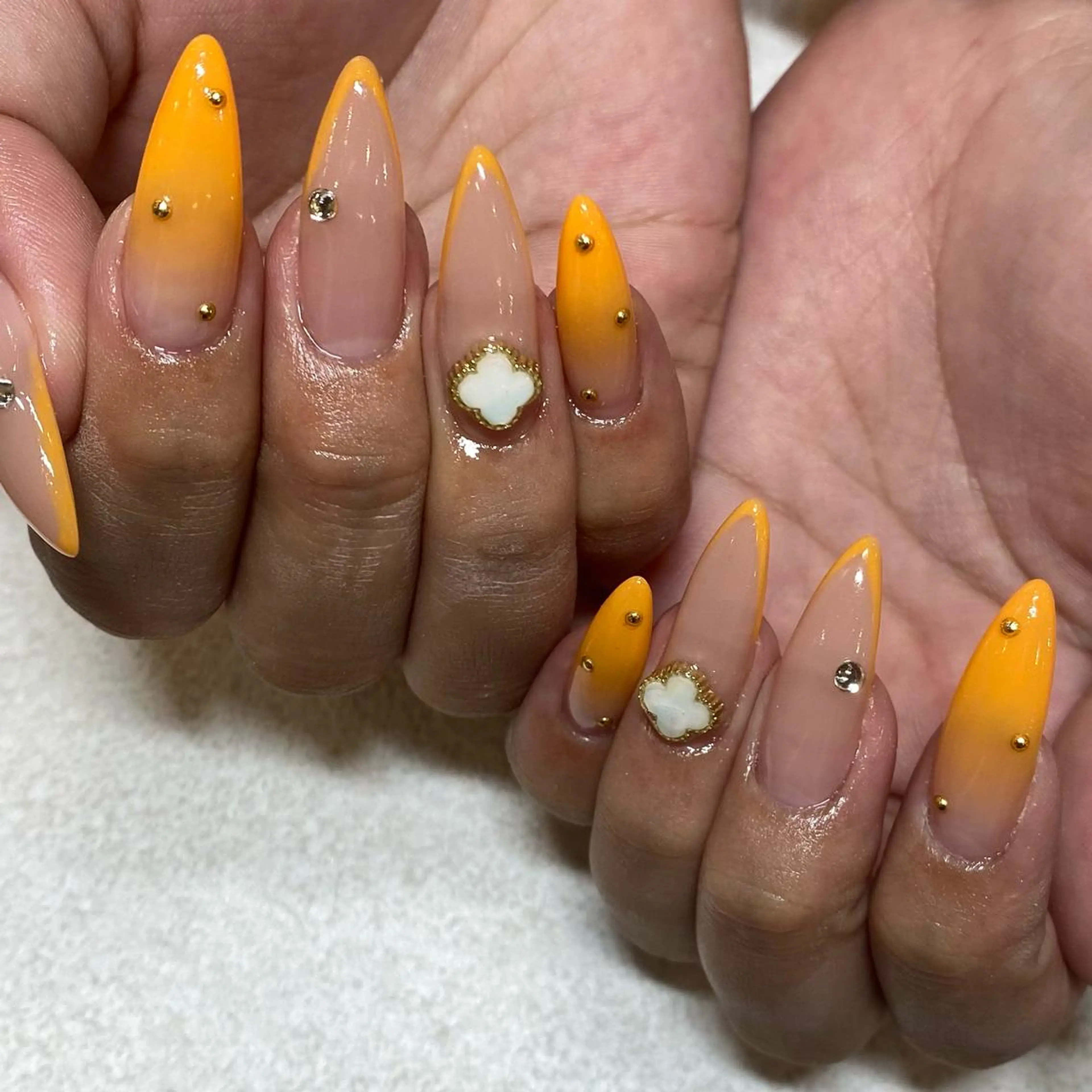 ネイル ハンドネイル SUN NAIL reikaのネイルデザイン