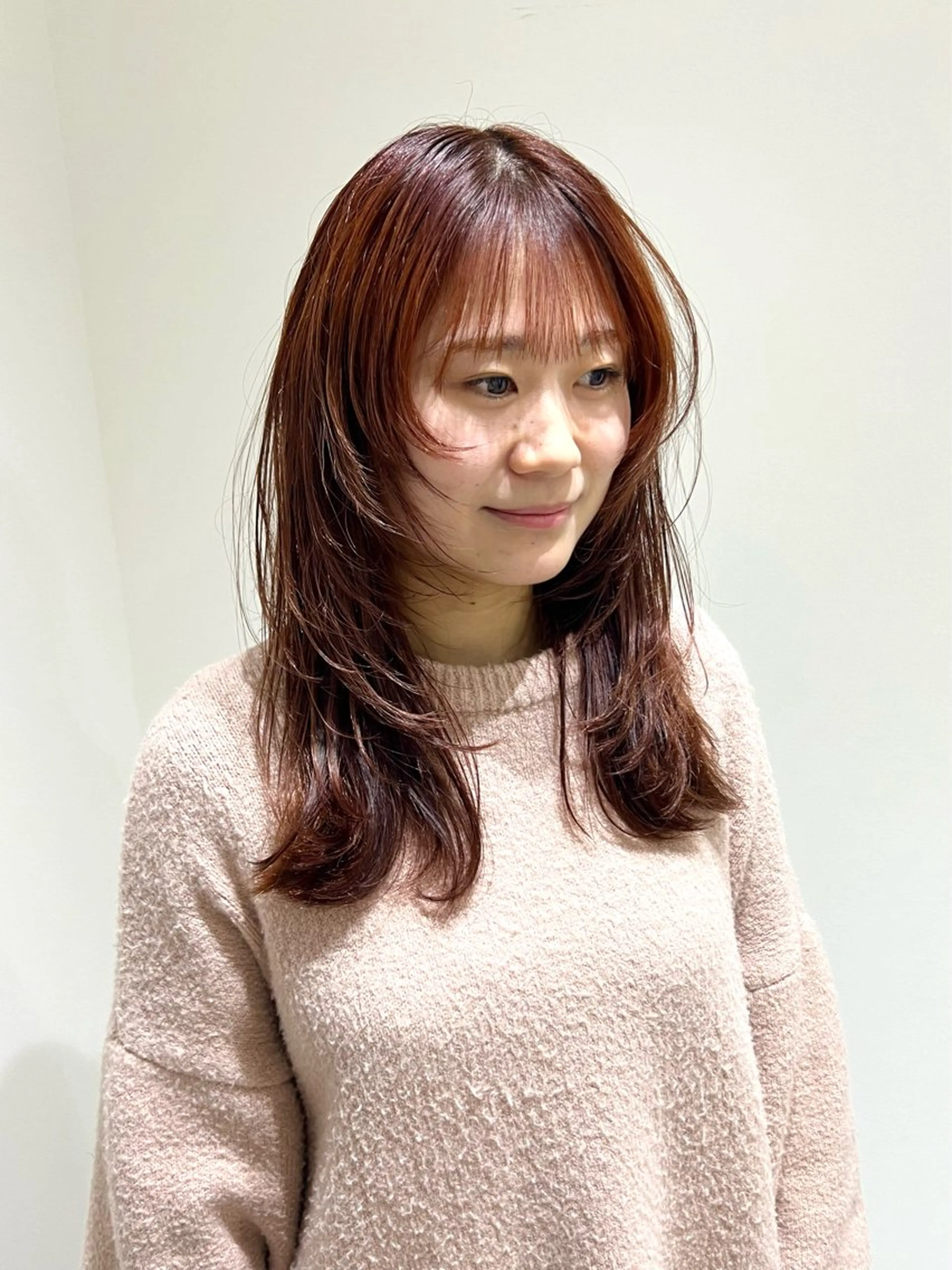 セミロング レイヤーカット しおり/パーマ/ newi町田のヘアスタイル