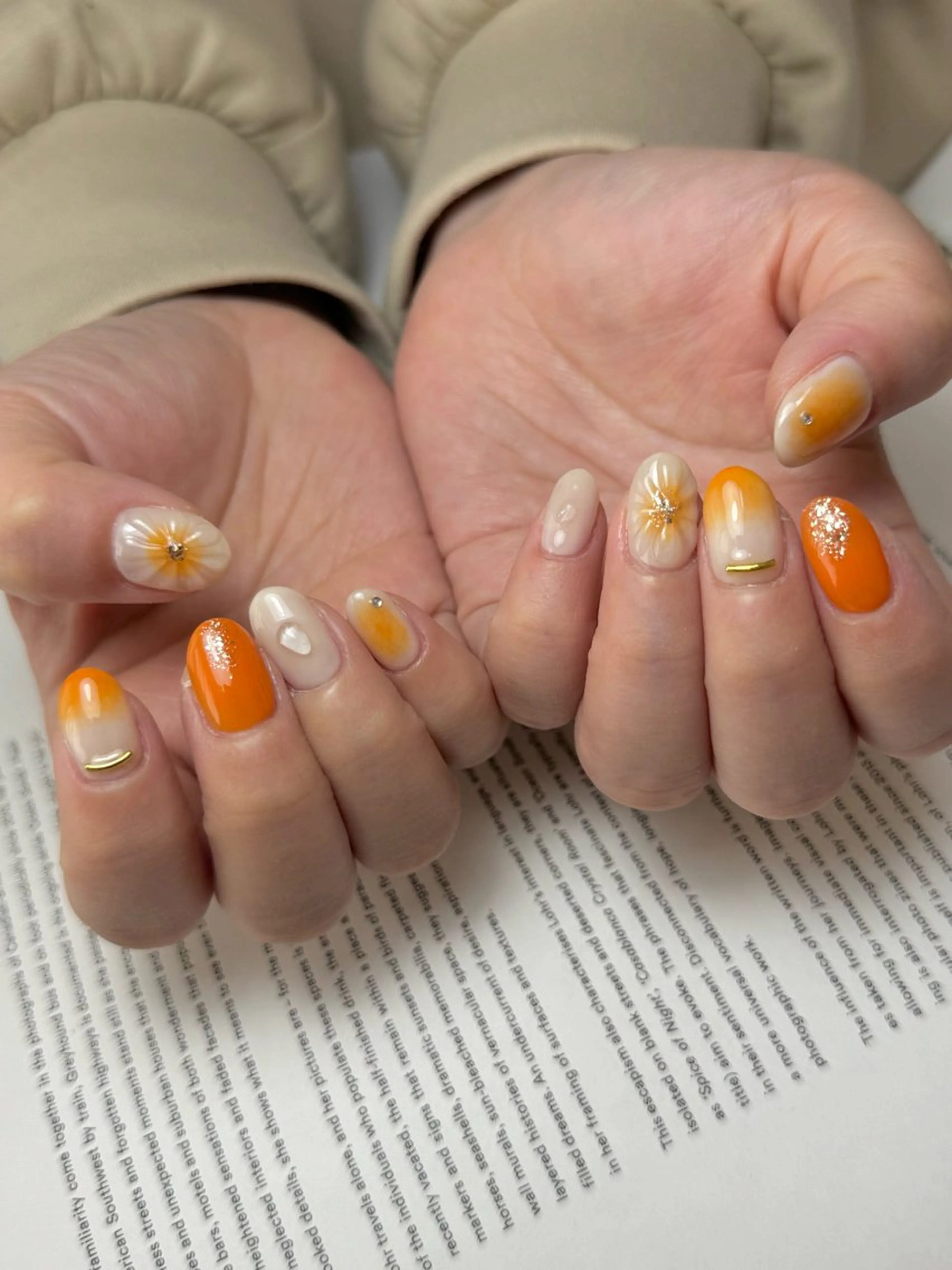 ネイル フラワーネイル ぷっくりネイル 春ネイル ハンドネイル 白日-hakubi nail-のネイルデザイン