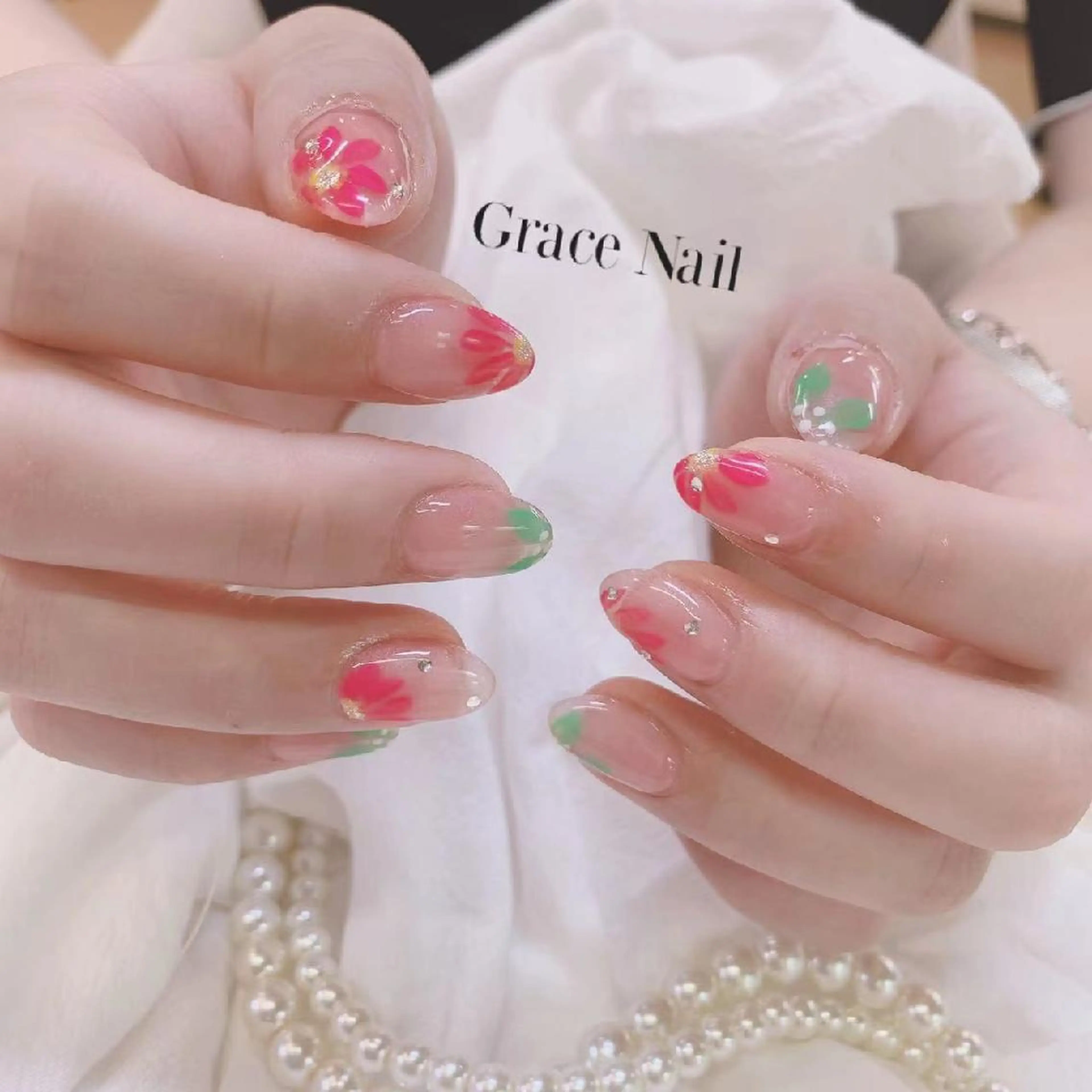 ネイル Grace Nail ②🌺のネイルデザイン