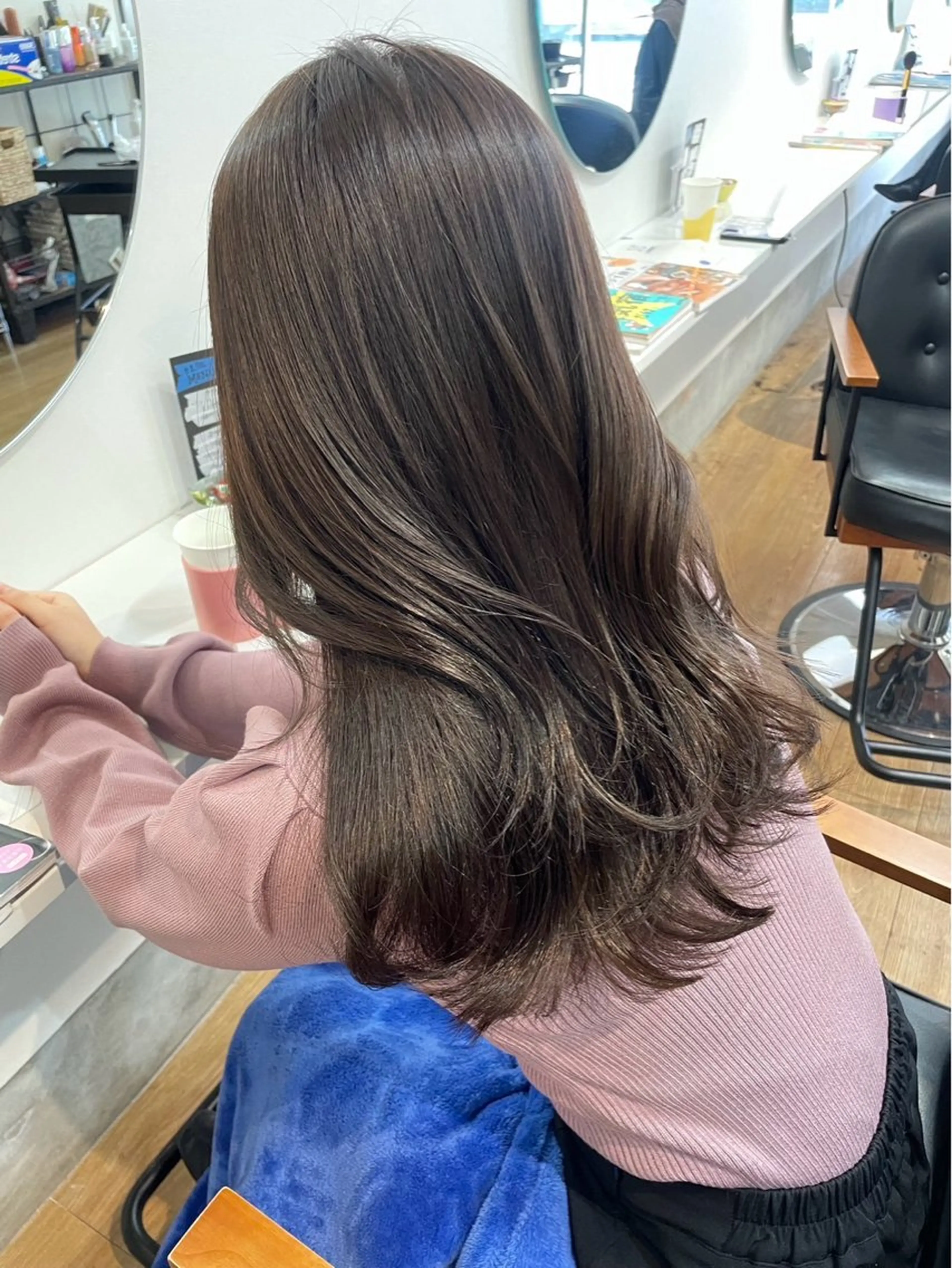 ロング カラー ヘアカラー トリートメント 透明感カラー🪽 mioのヘアスタイル