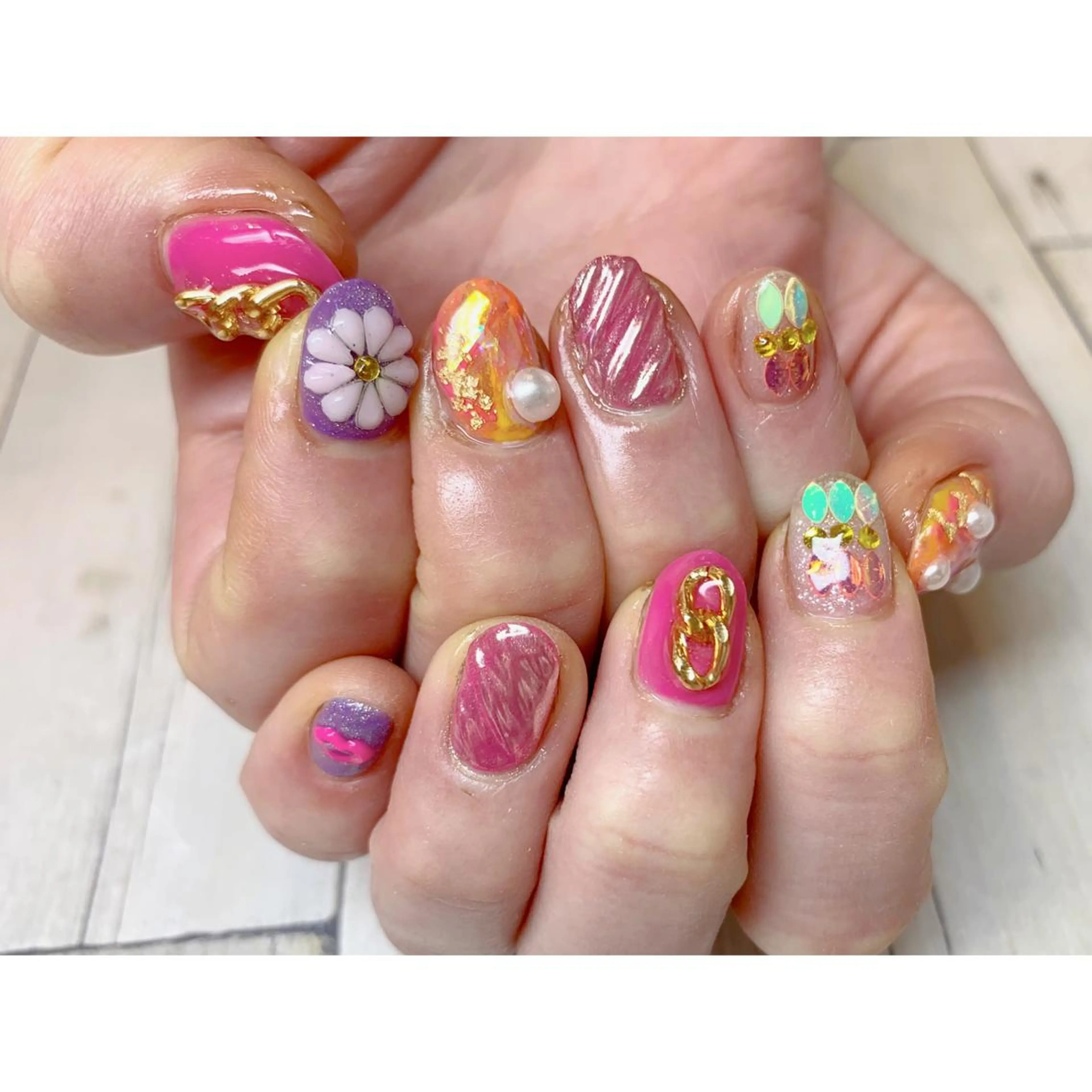 ネイル nailsalon maluriのネイルデザイン