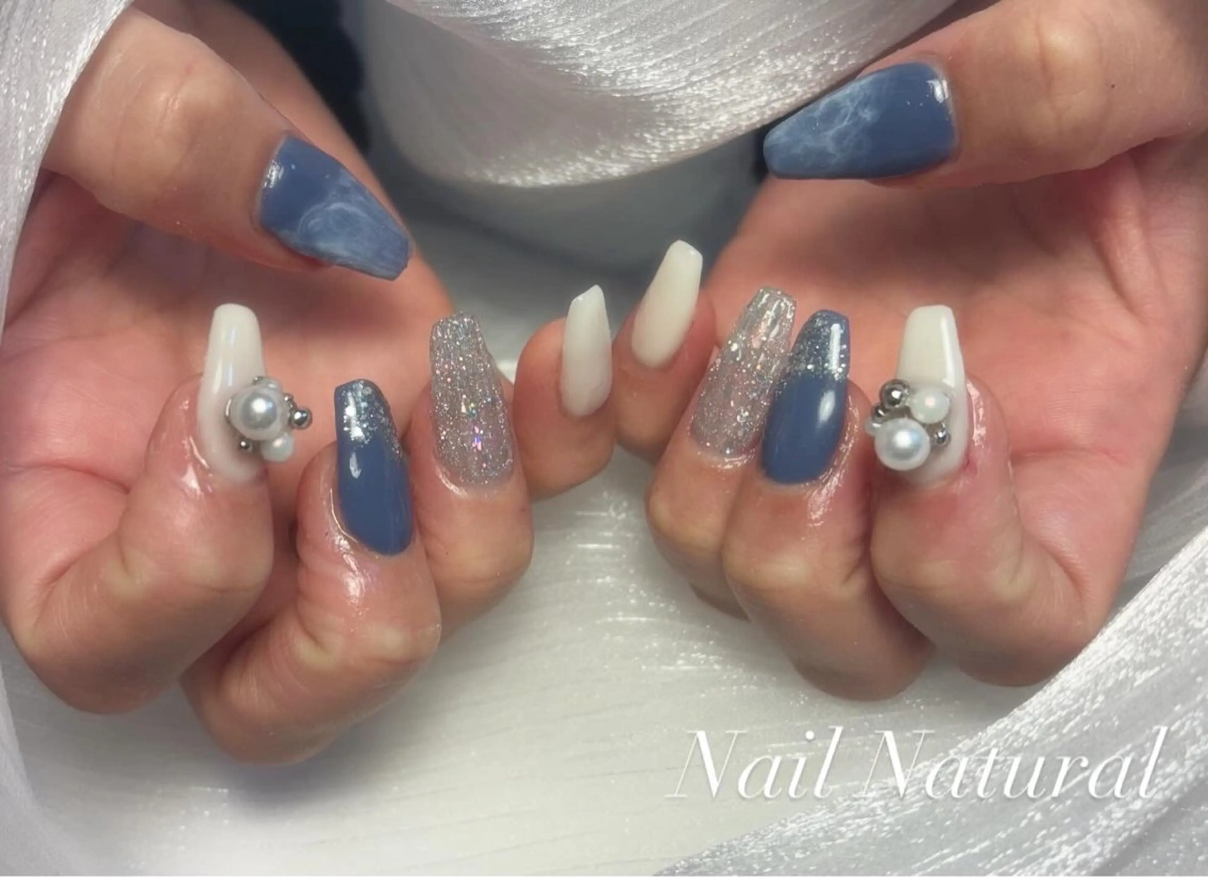 ネイル フラッシュネイル フットネイル フレンチネイル ジェルネイル ガラスフレンチ ハンドネイル Nail salon Natulalのネイルデザイン