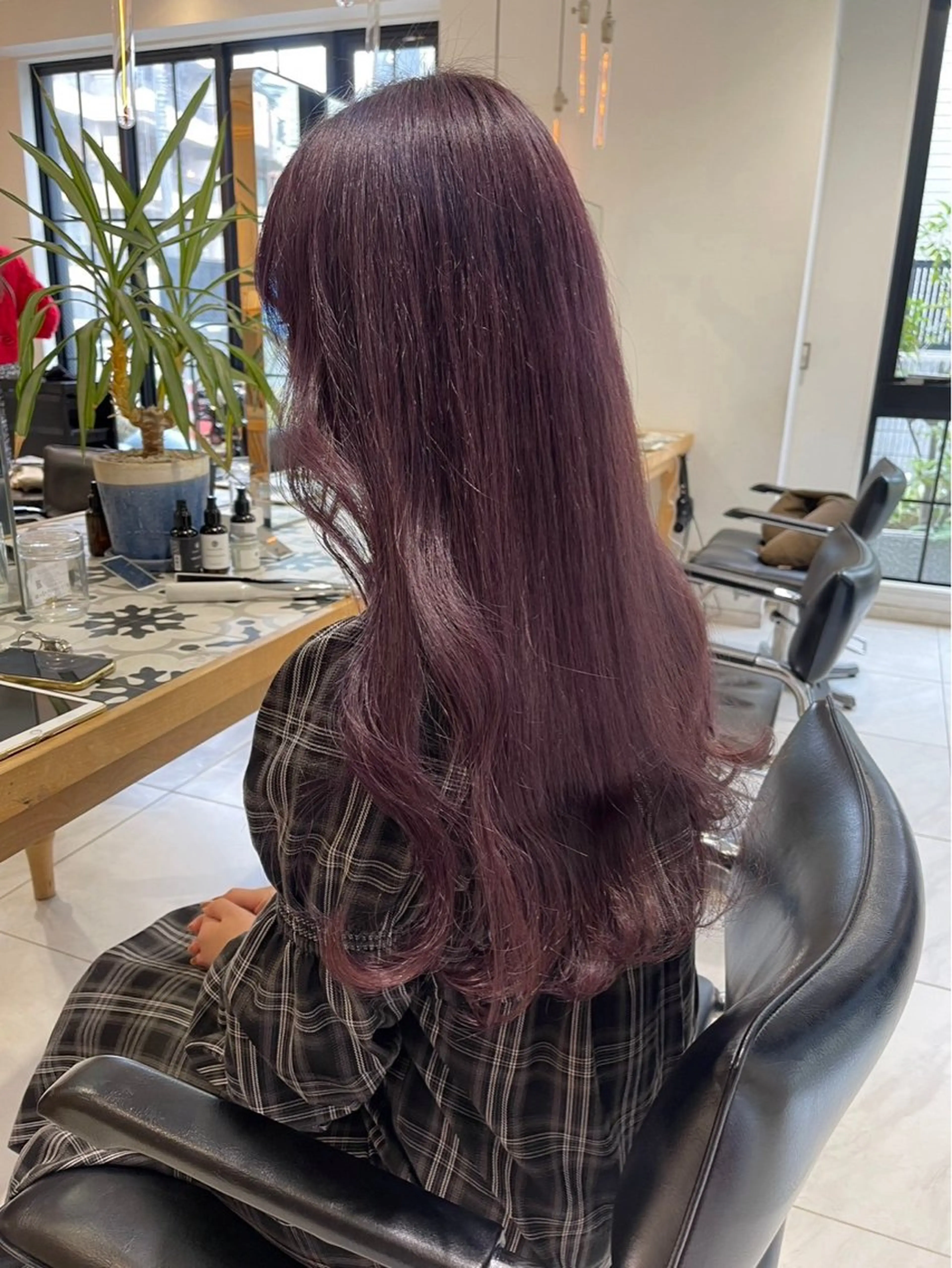 ロング 暗髪🐈‍⬛艶髪☔︎ 愛弥のヘアスタイル