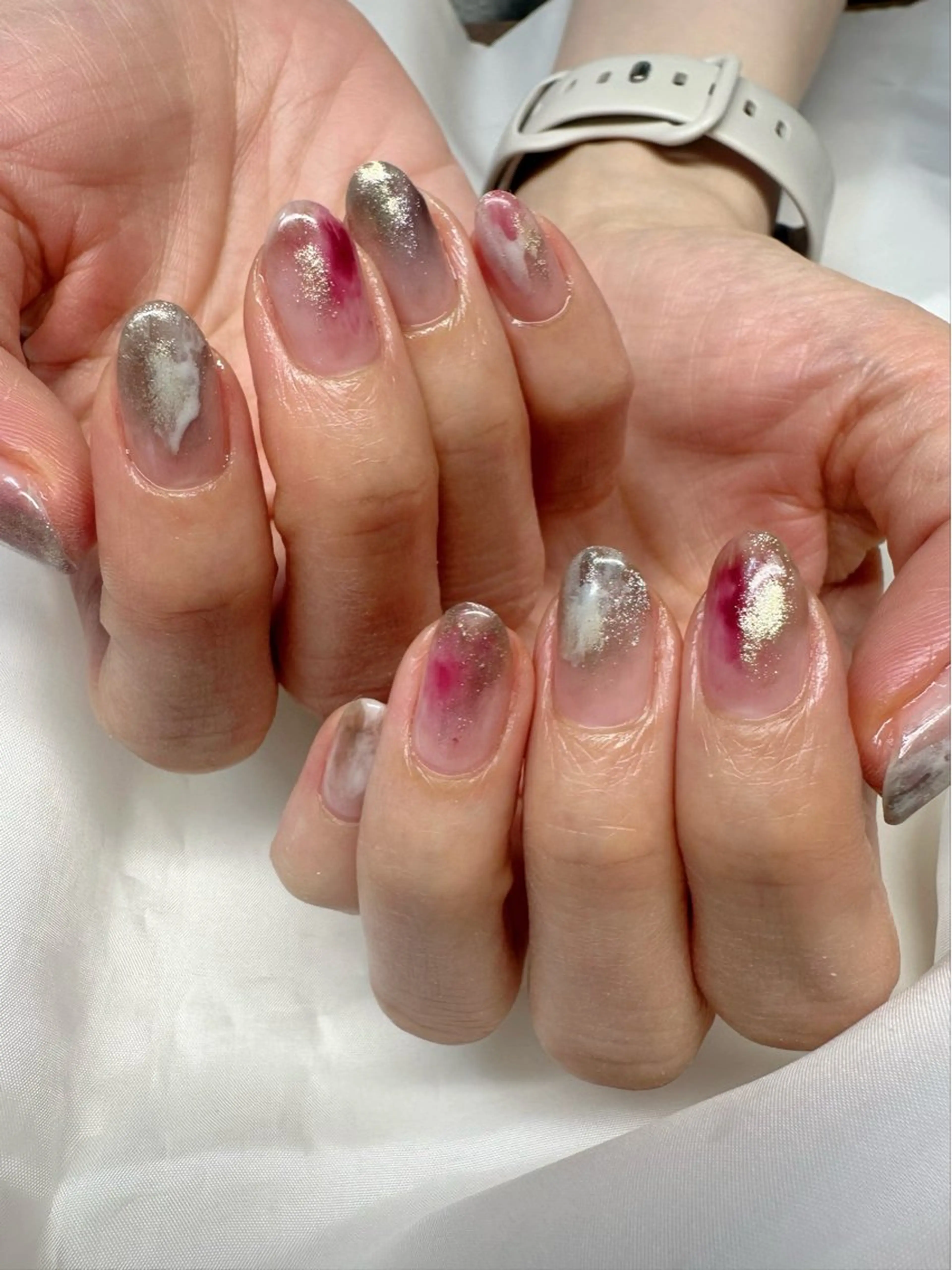 ネイル クリアネイル 氷ネイル・うるうるネイル キラキラネイル 韓国ネイル マグネットネイル 🪞KAPE NAIL 🪞のネイルデザイン