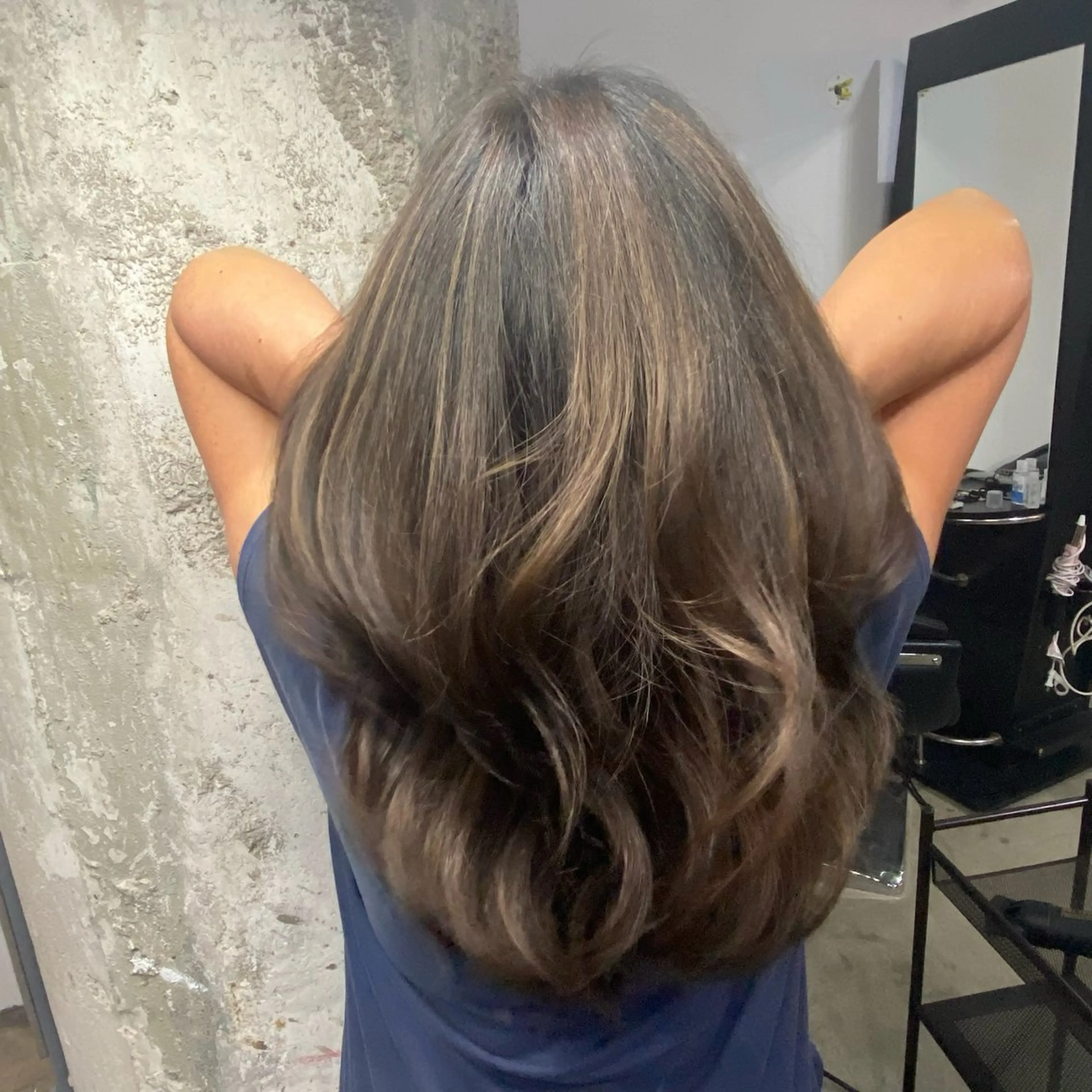 ロング カラー 難波 千夏のヘアスタイル