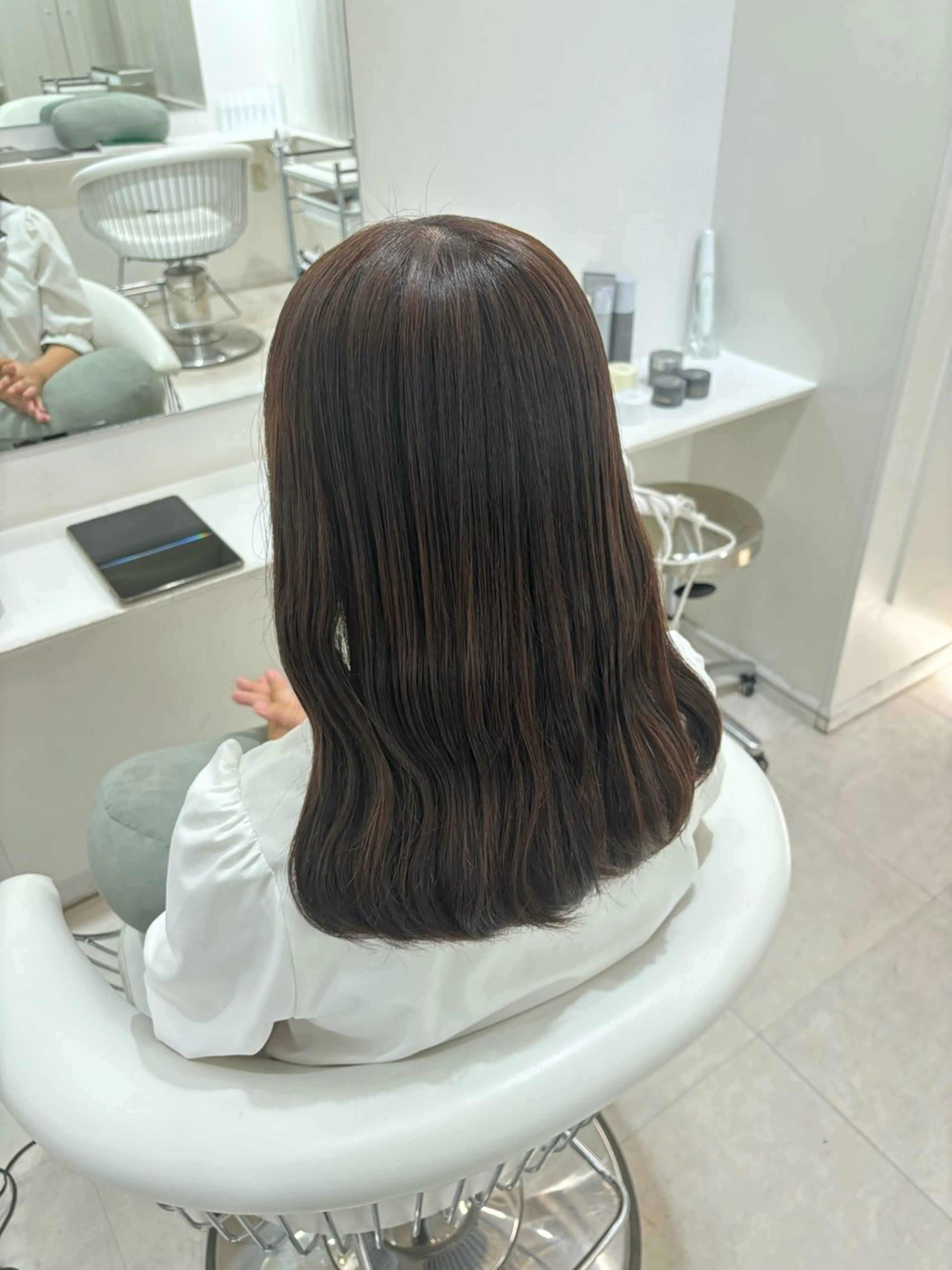 セミロング カラー ParveMix 🎀‎🤍今井愛歩のヘアスタイル