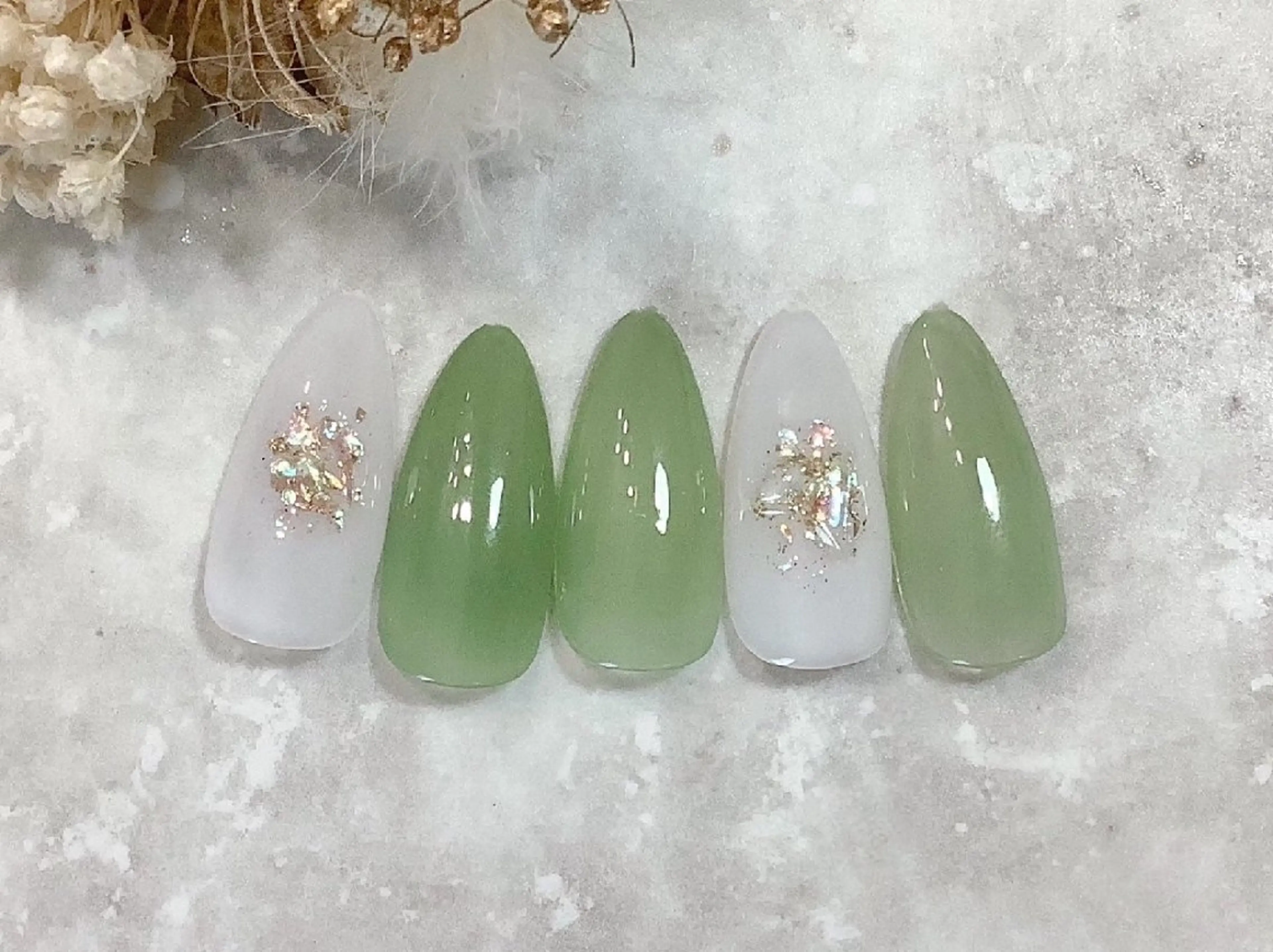 ネイル アートネイル フレンチネイル ジェルネイル ガラスフレンチ ハート ハンドネイル Nailsalon Merci東中野のネイルデザイン