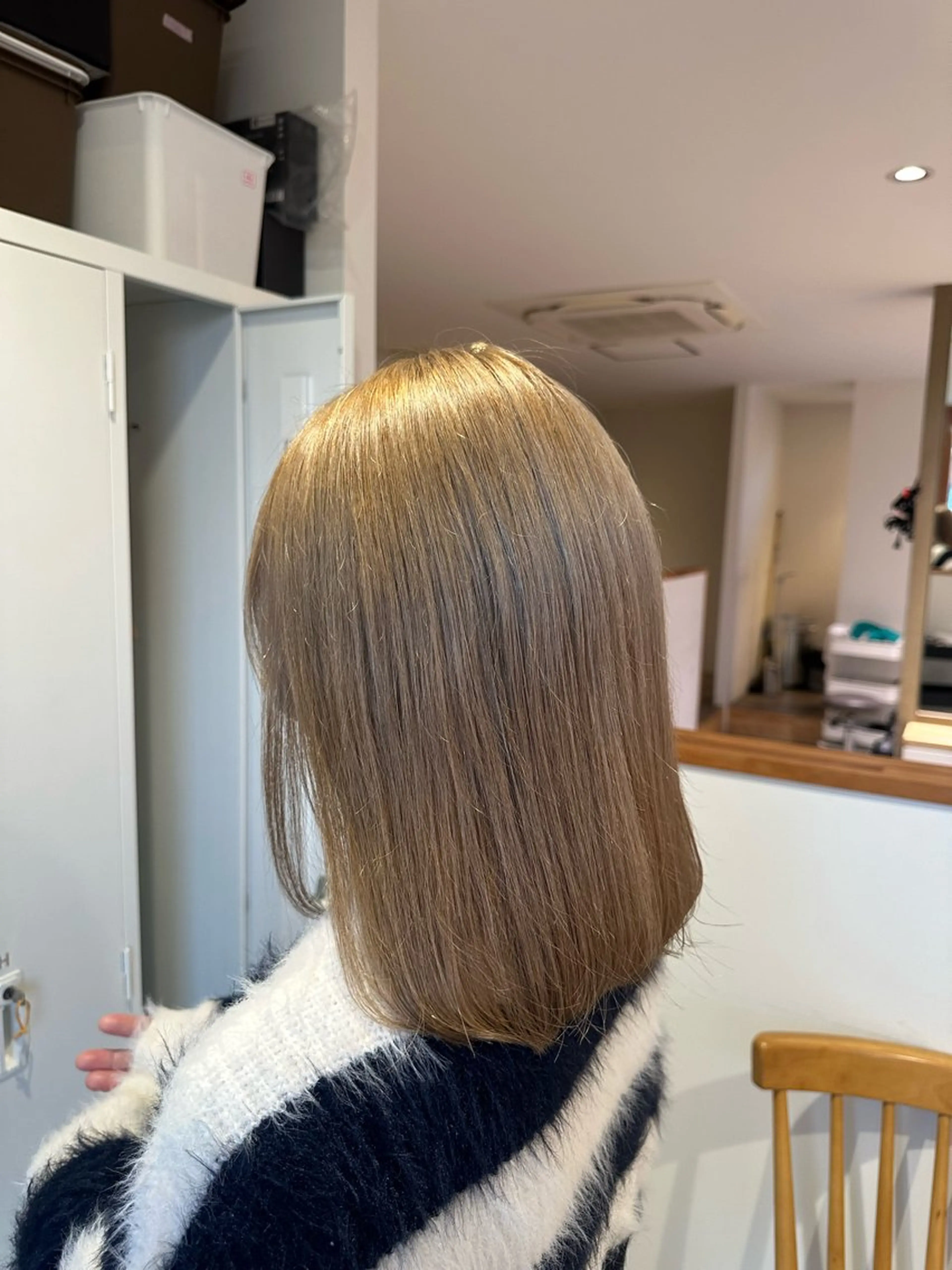 ミディアム カット ヘアカラー レイヤー/蟹江/ くすみカラー/川口のヘアスタイル