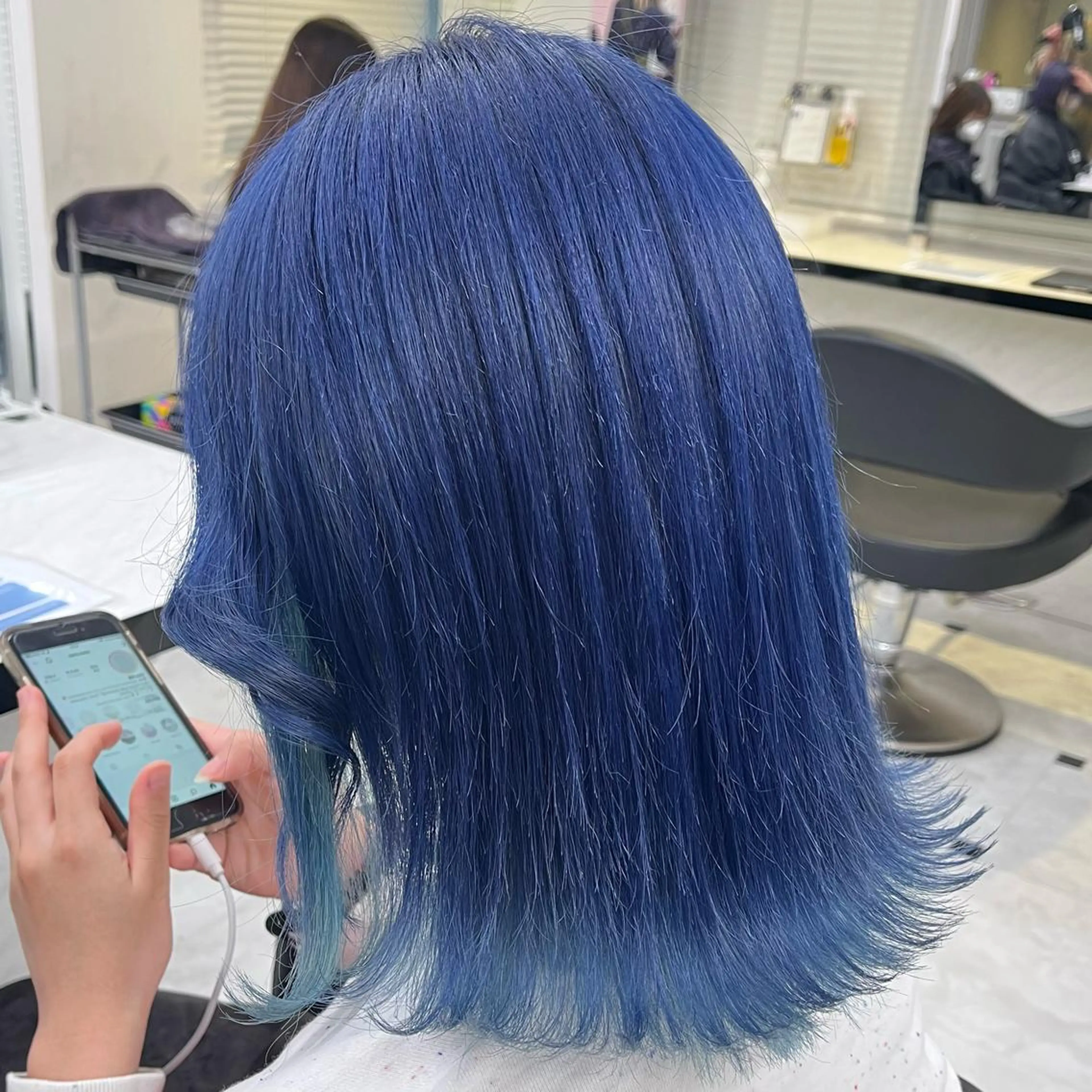 ミディアム 🍒透明感カラー🌨 🥕ハイトーンカラーのヘアスタイル