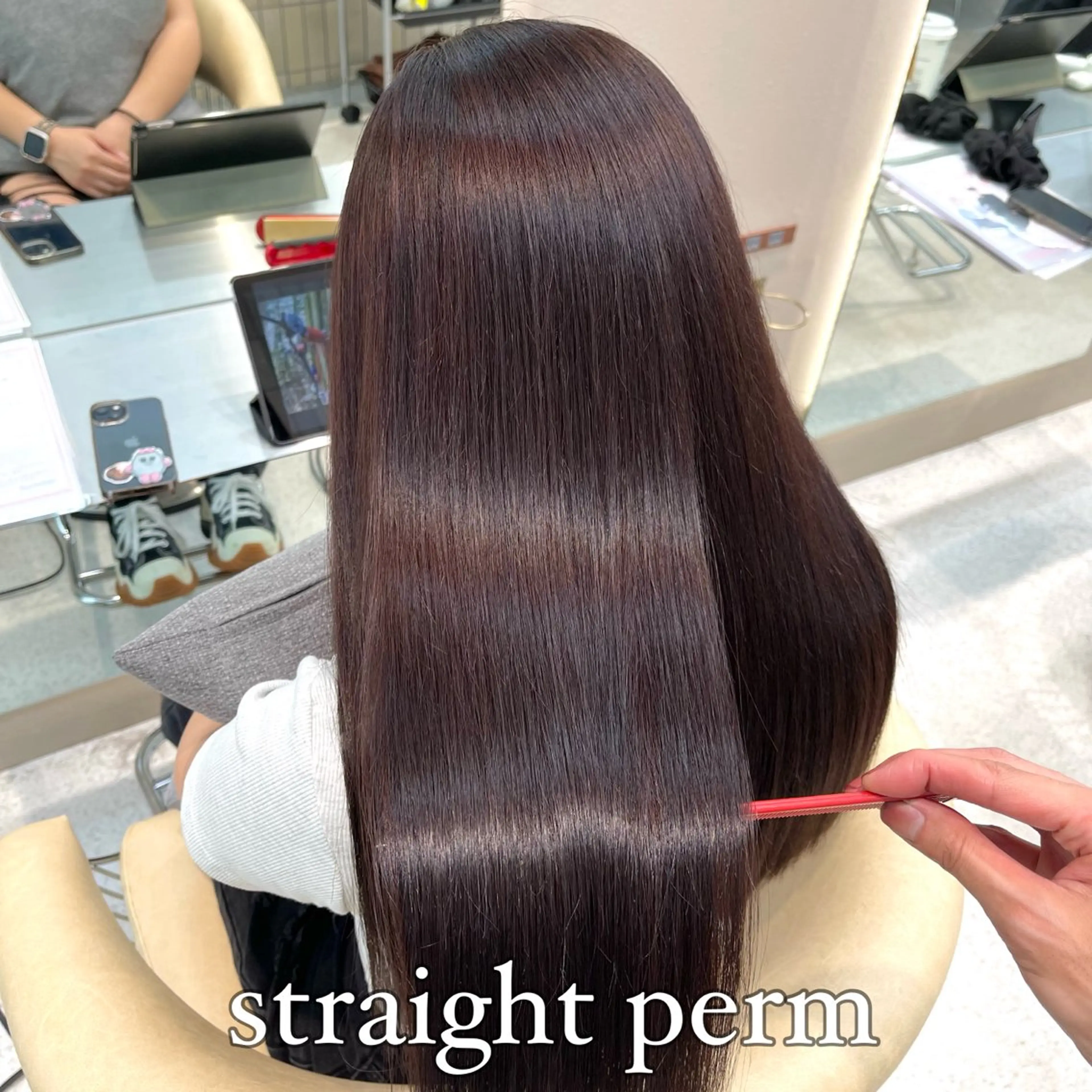 ロング パーマ カット ヘアカラー トリートメント 髪質改善縮毛矯正 韓国レイヤー大濱快斗のヘアスタイル