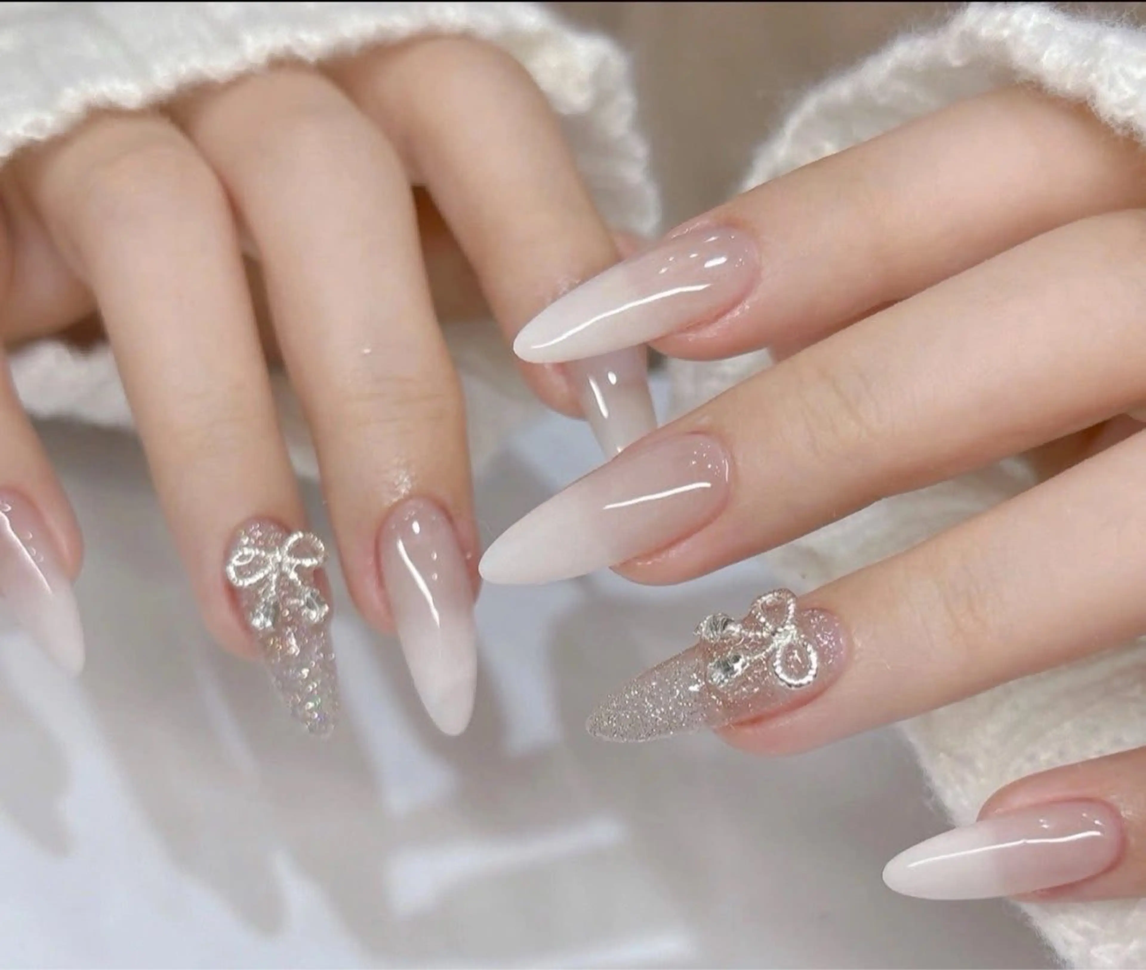 ハンドネイル💅 オフあり🌸🌸の写真