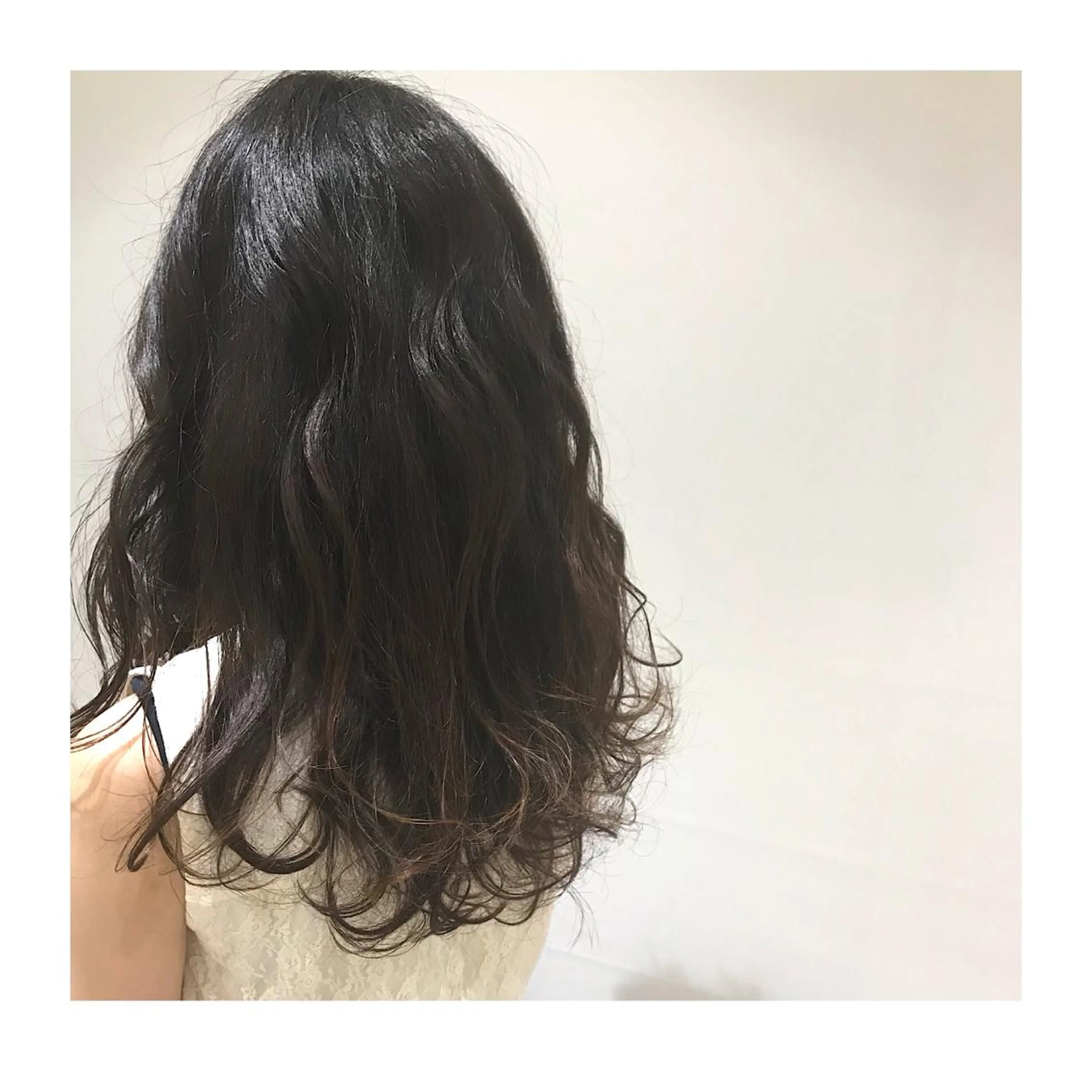 ロング 30代からの大人 ショートのヘアスタイル