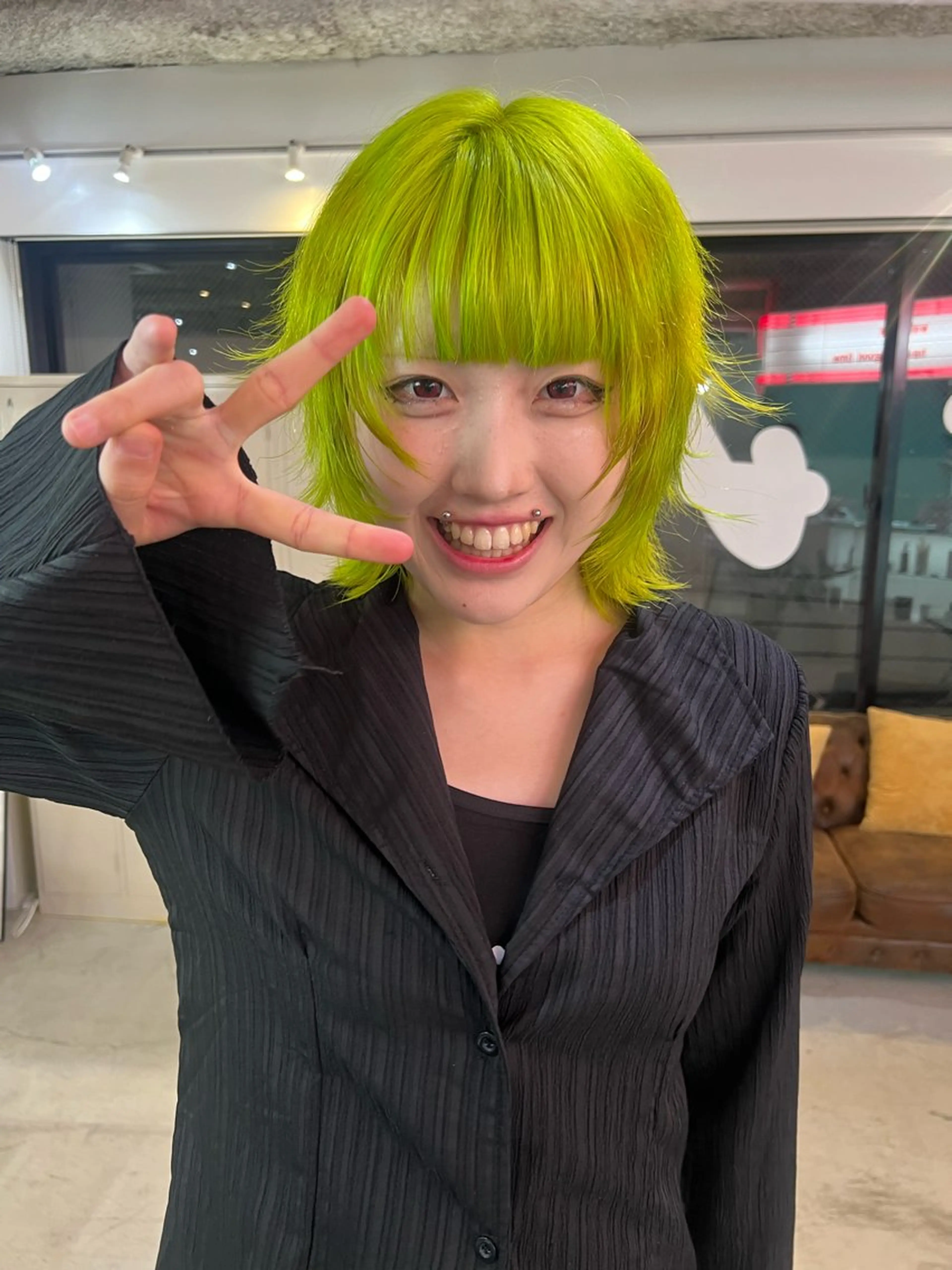 ミディアム 💥ウルフカット デザインあんな💥のヘアスタイル