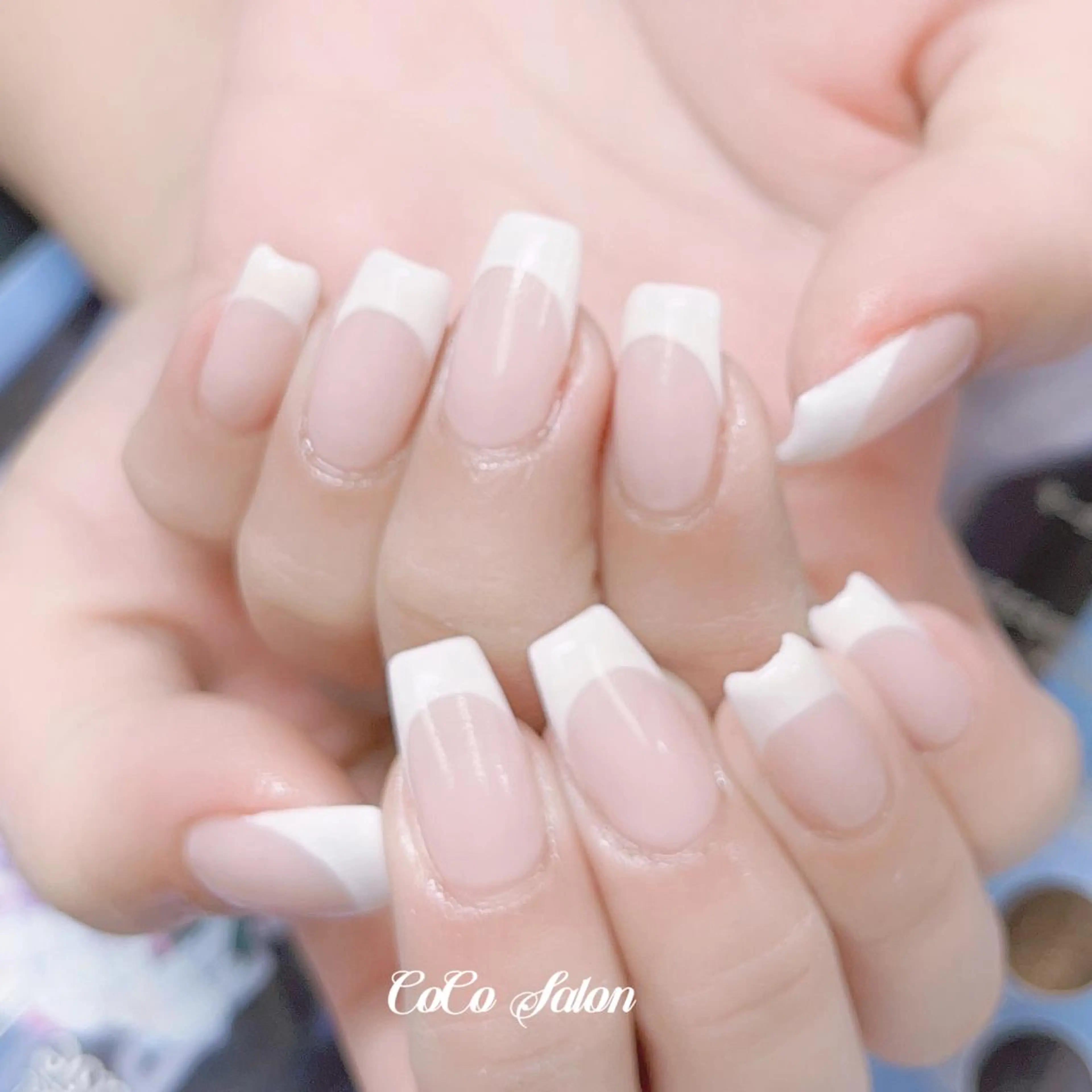 ネイル 長さ出し フレンチネイル ジェルネイル 韓国ネイル オフィスネイル CoCoSalon ネイル/まつ毛予約のネイルデザイン