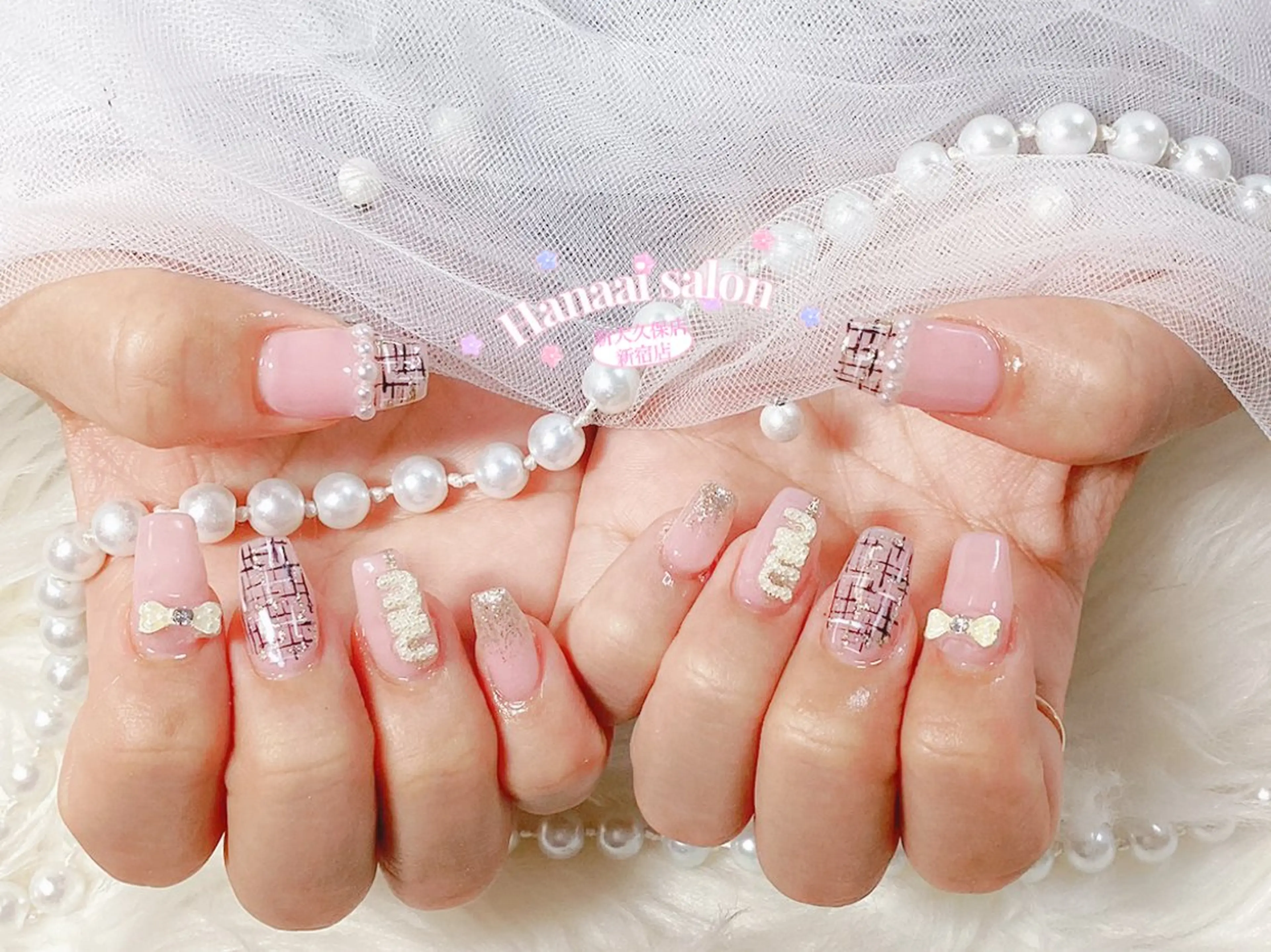 ミディアム ハンドネイル Hanaai Salon新宿店のネイルデザイン