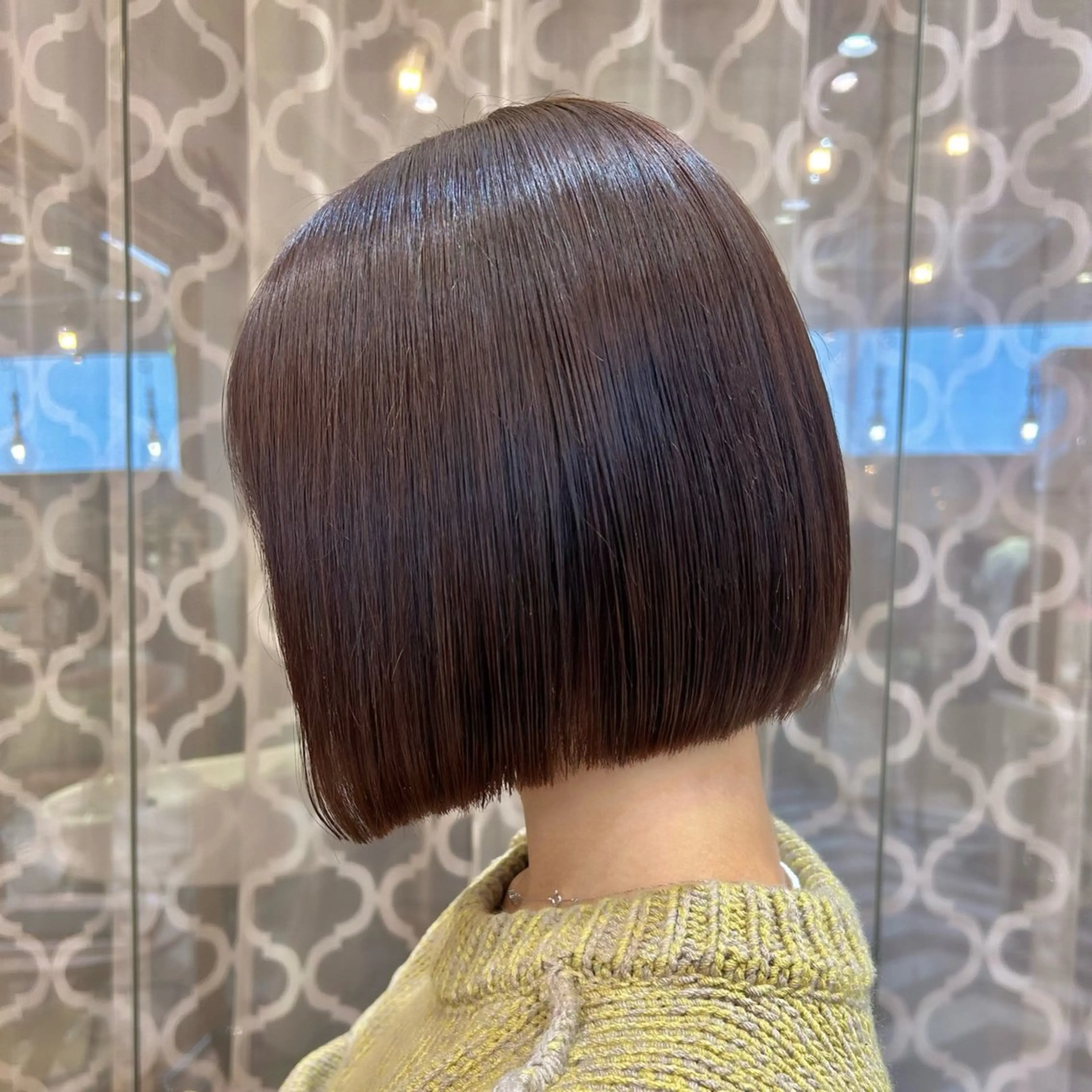 ミディアム カラー ヘアアレンジ 切りっぱなしボブ ボブ 縮毛矯正 髪質改善【縮毛矯正】 美髪ボブを量産する人のヘアスタイル