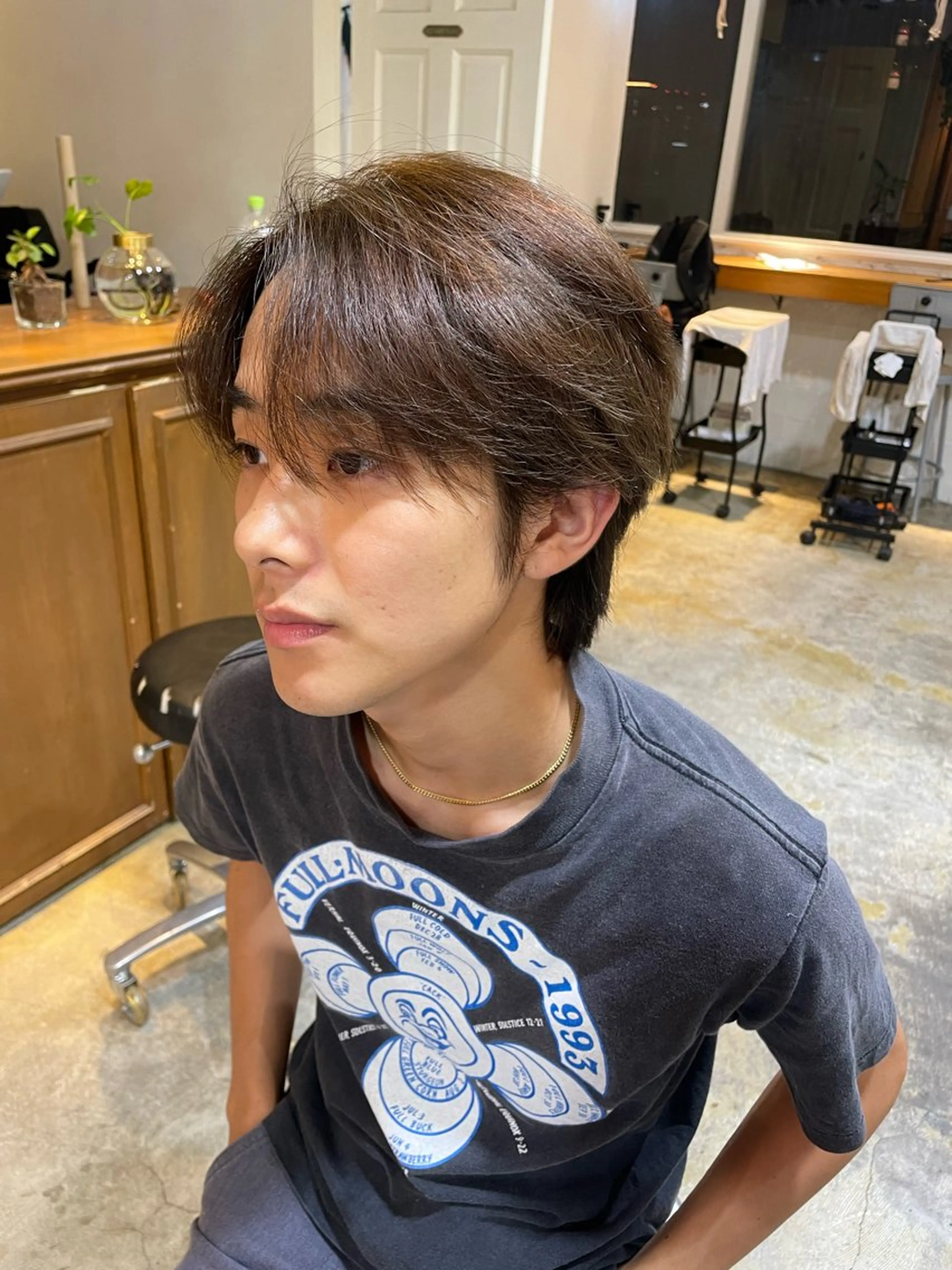 ミディアム パーマ メンズ RIN／韓国ヘア レイヤーカットのヘアスタイル