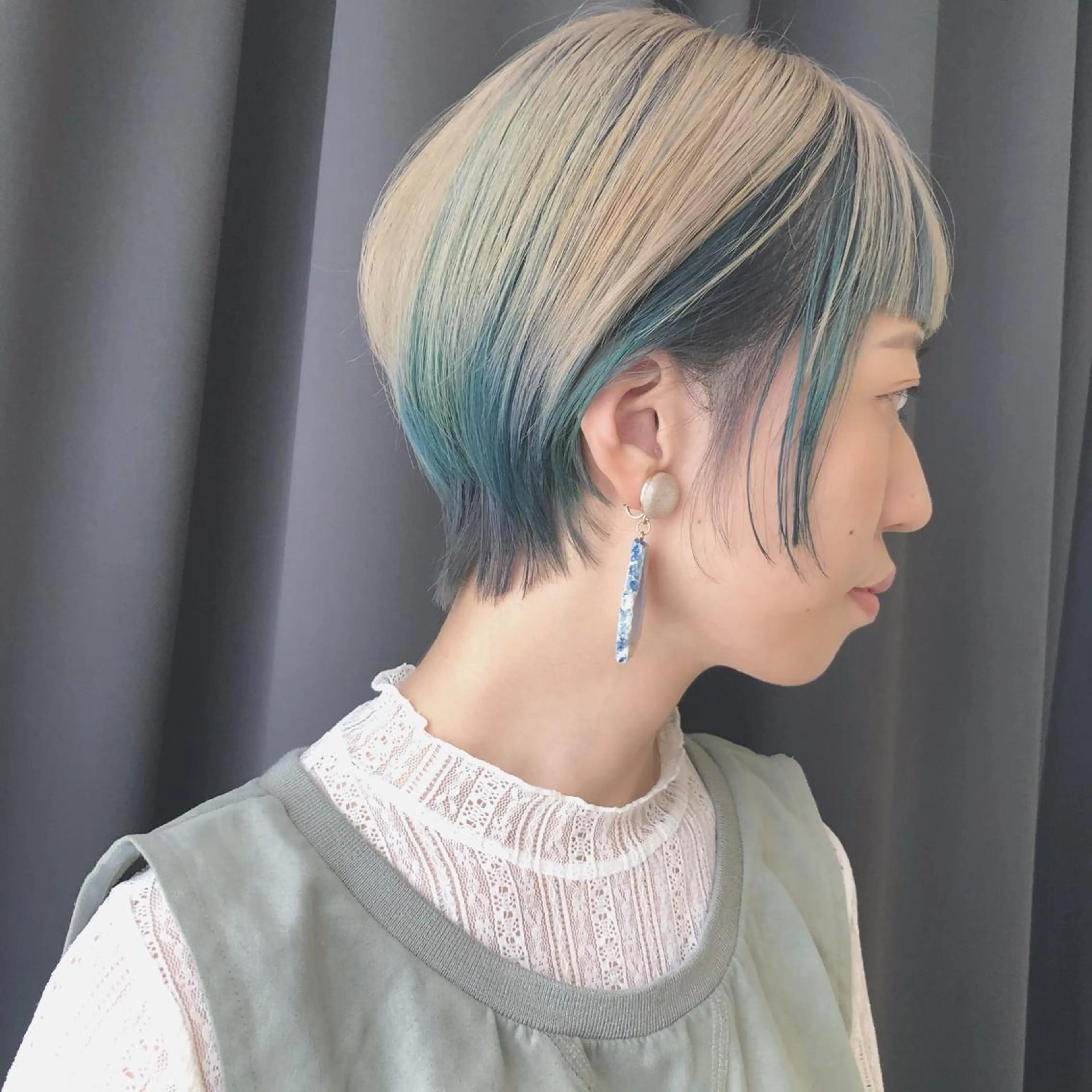 ショート カラー デザインカラー インナーカラー ORIKA 美容室のヘアスタイル
