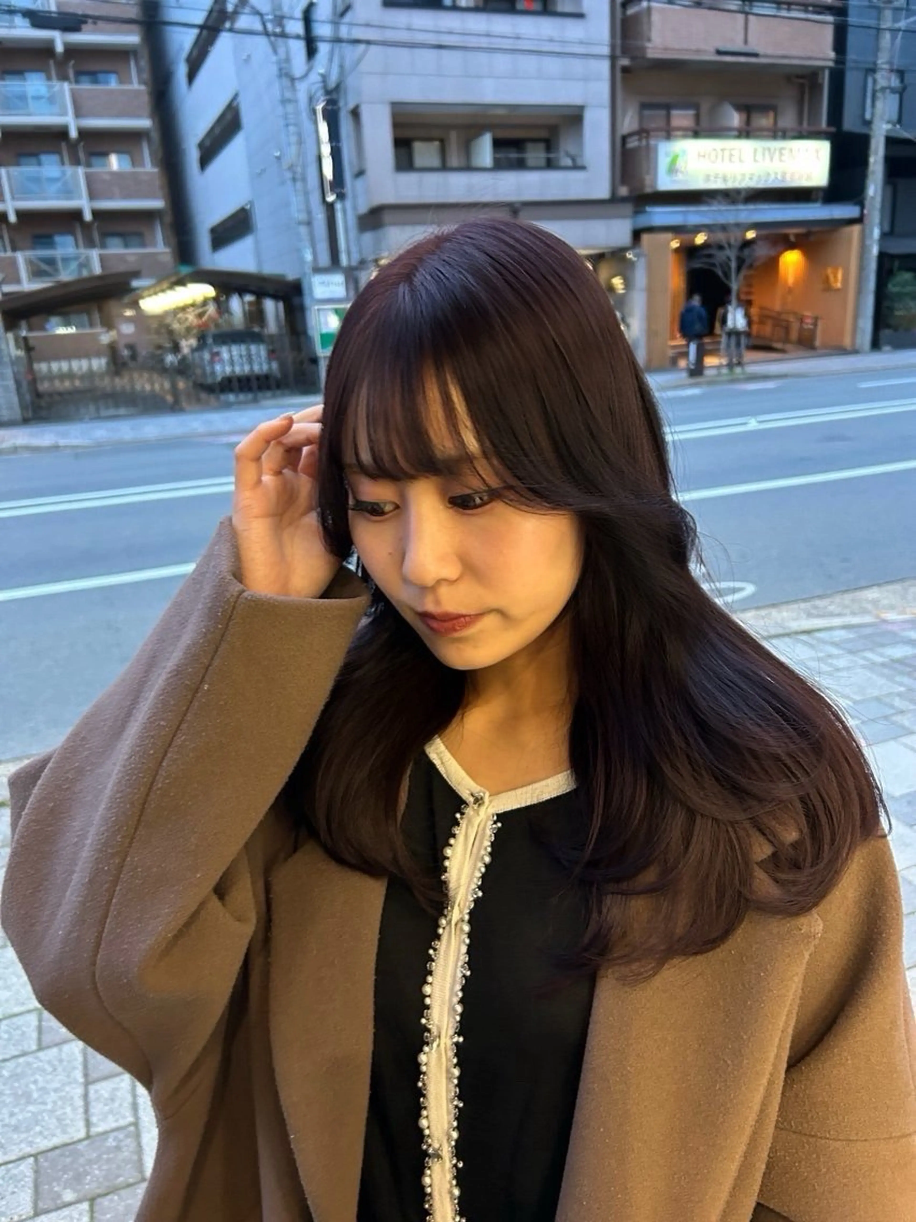 ロング 大人レイヤー/艶髪 🇺🇸TOMONAのヘアスタイル