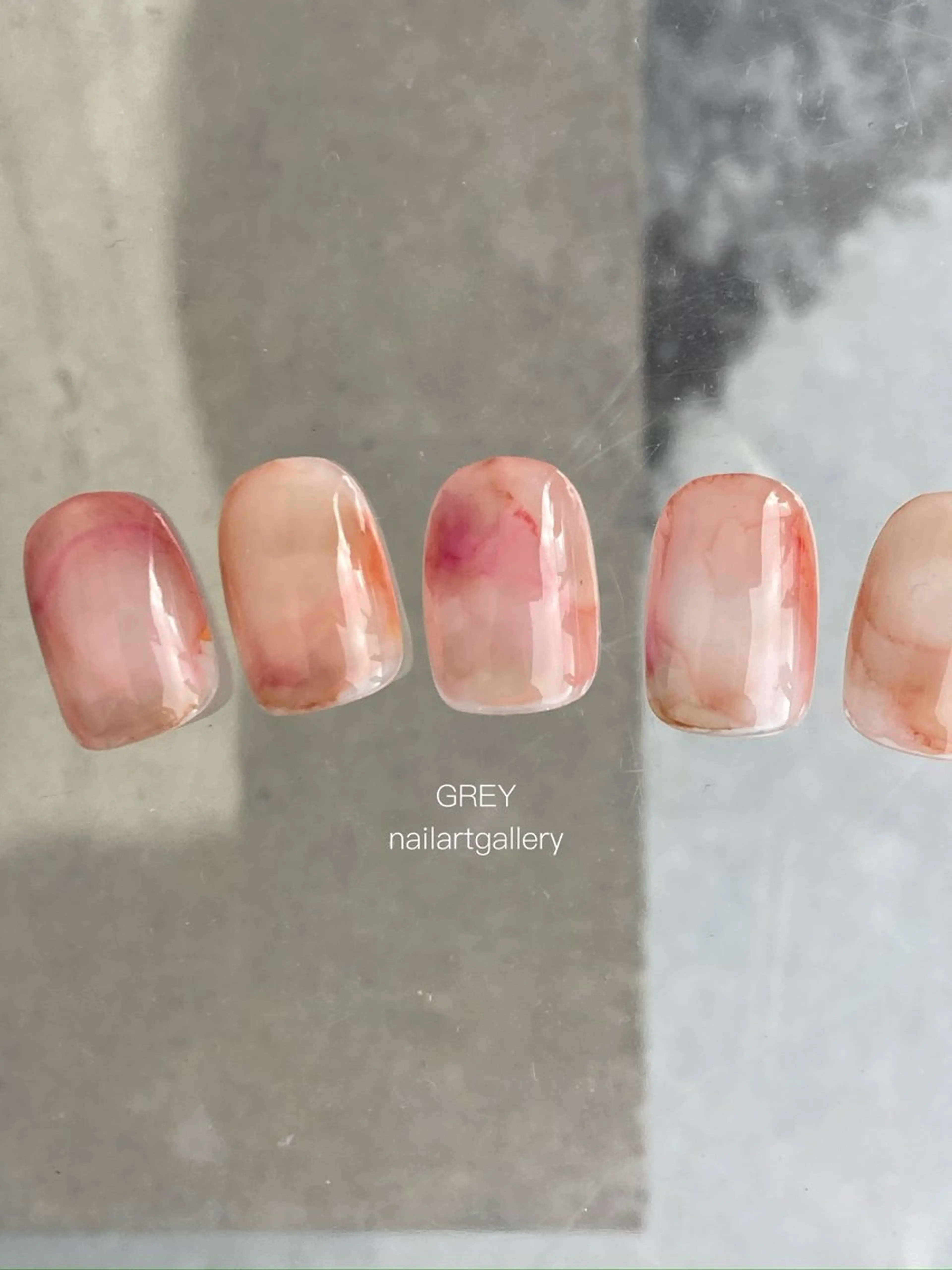 ネイル アートネイル 【GREY】 TAIRAのネイルデザイン