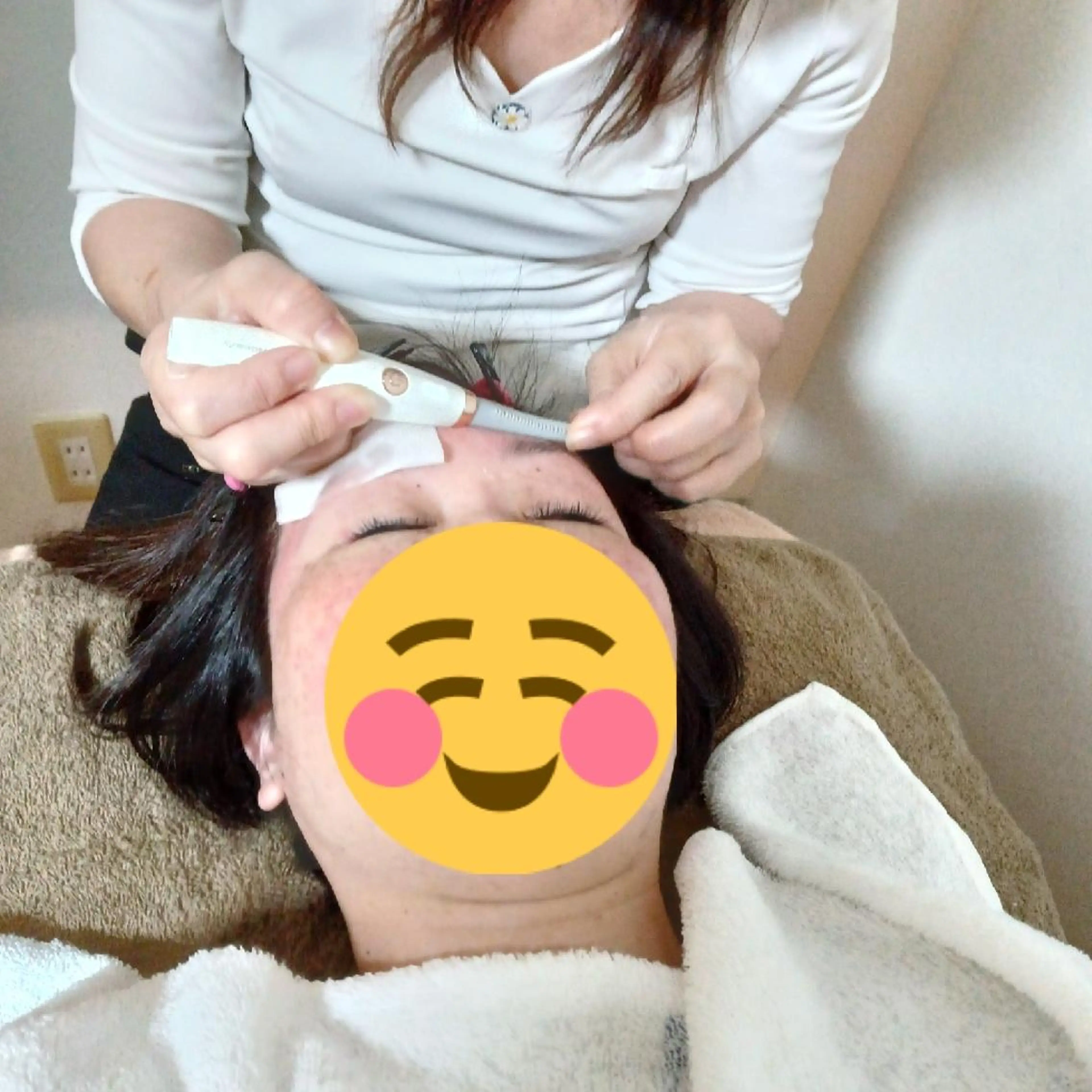 アイブロウ Ｂ まぁ〜じょのエステ・リラクイメージ