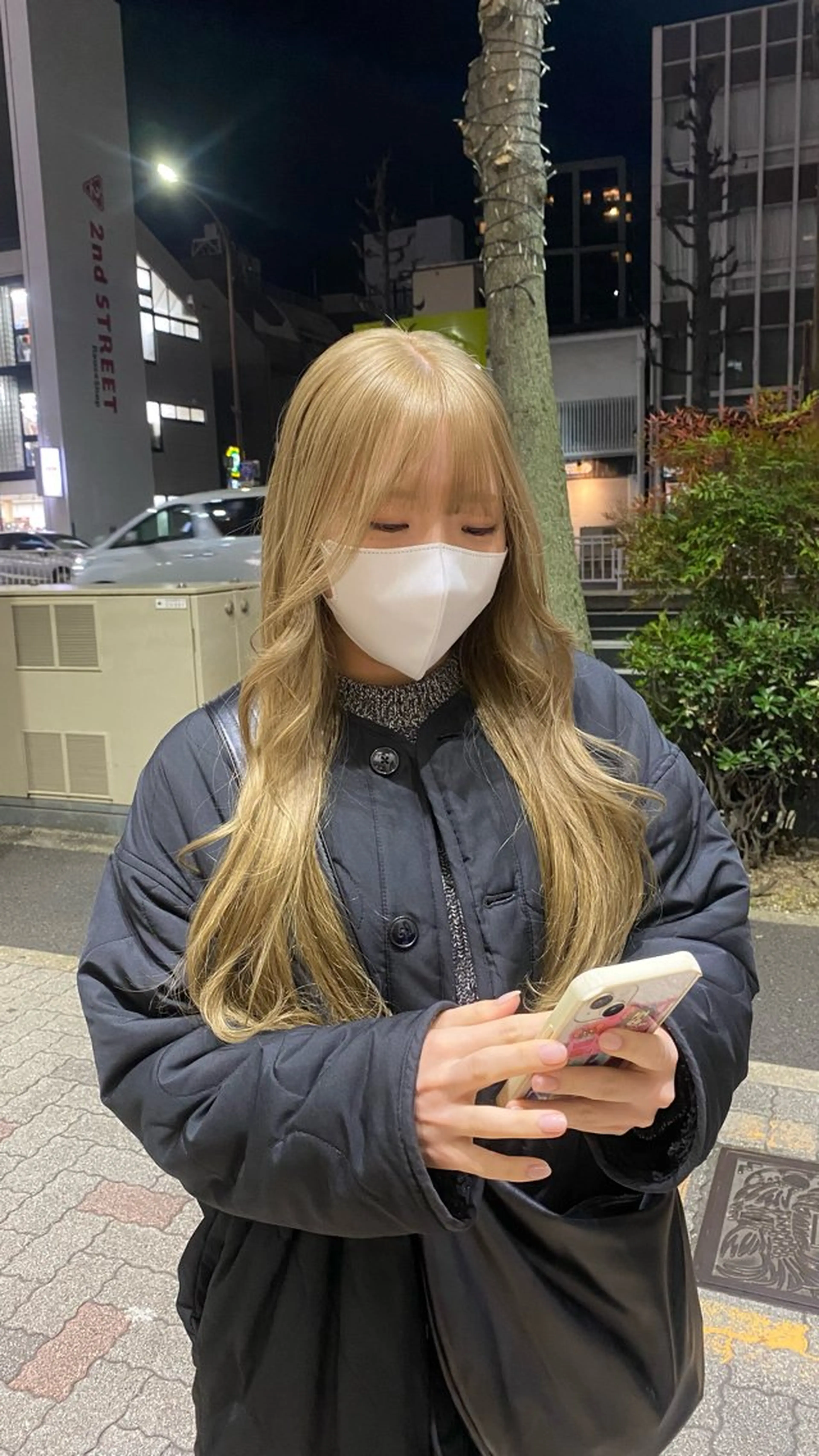 ロング カラー ヘアカラー トリートメント 磯谷 朋のヘアスタイル