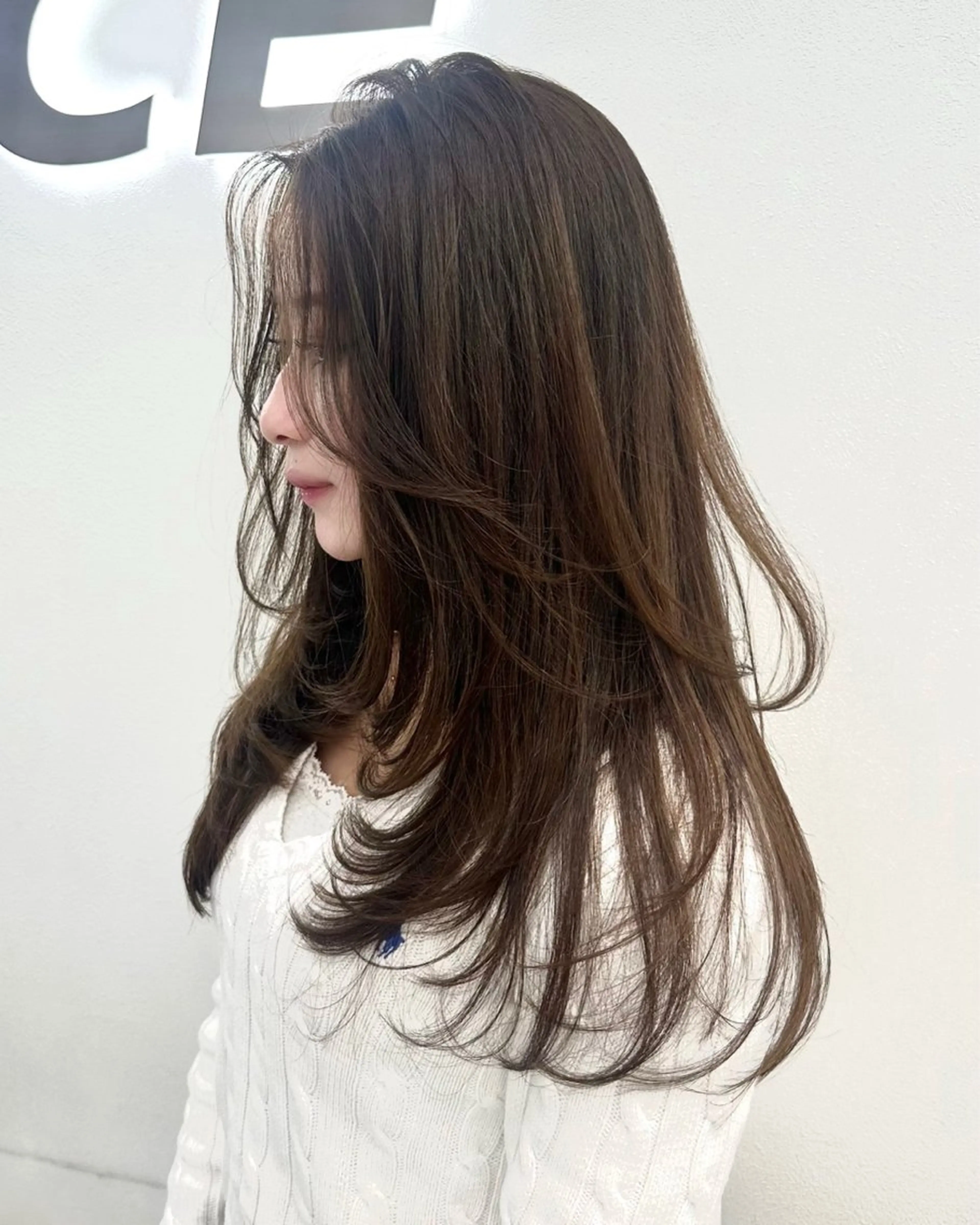 セミロング カット トリートメント 大人っぽ中韓レディ ヘア🤍MAOのヘアスタイル