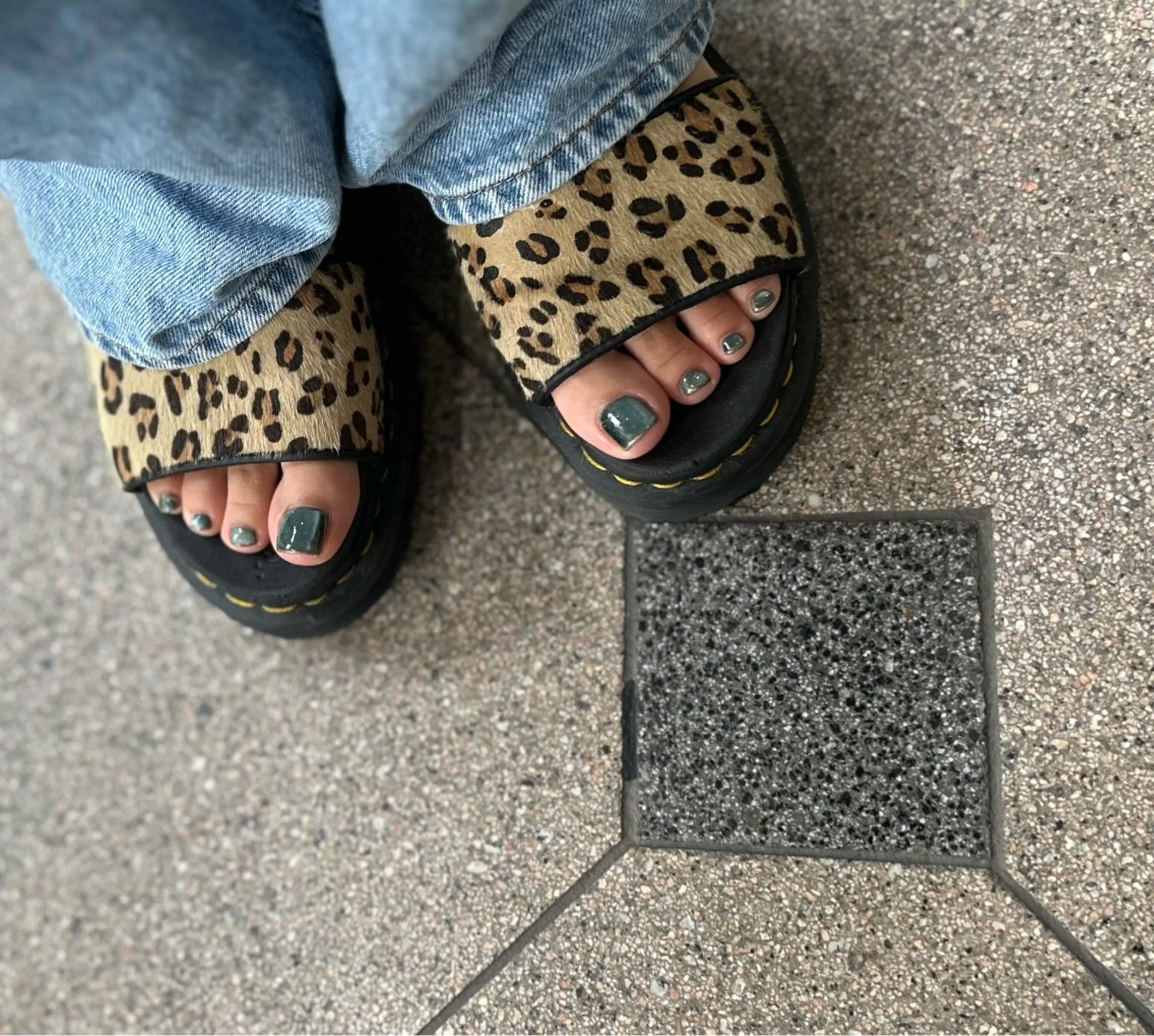 ネイル フラッシュネイル フラッシュマグ シンプルネイル Bell Nailのネイルデザイン