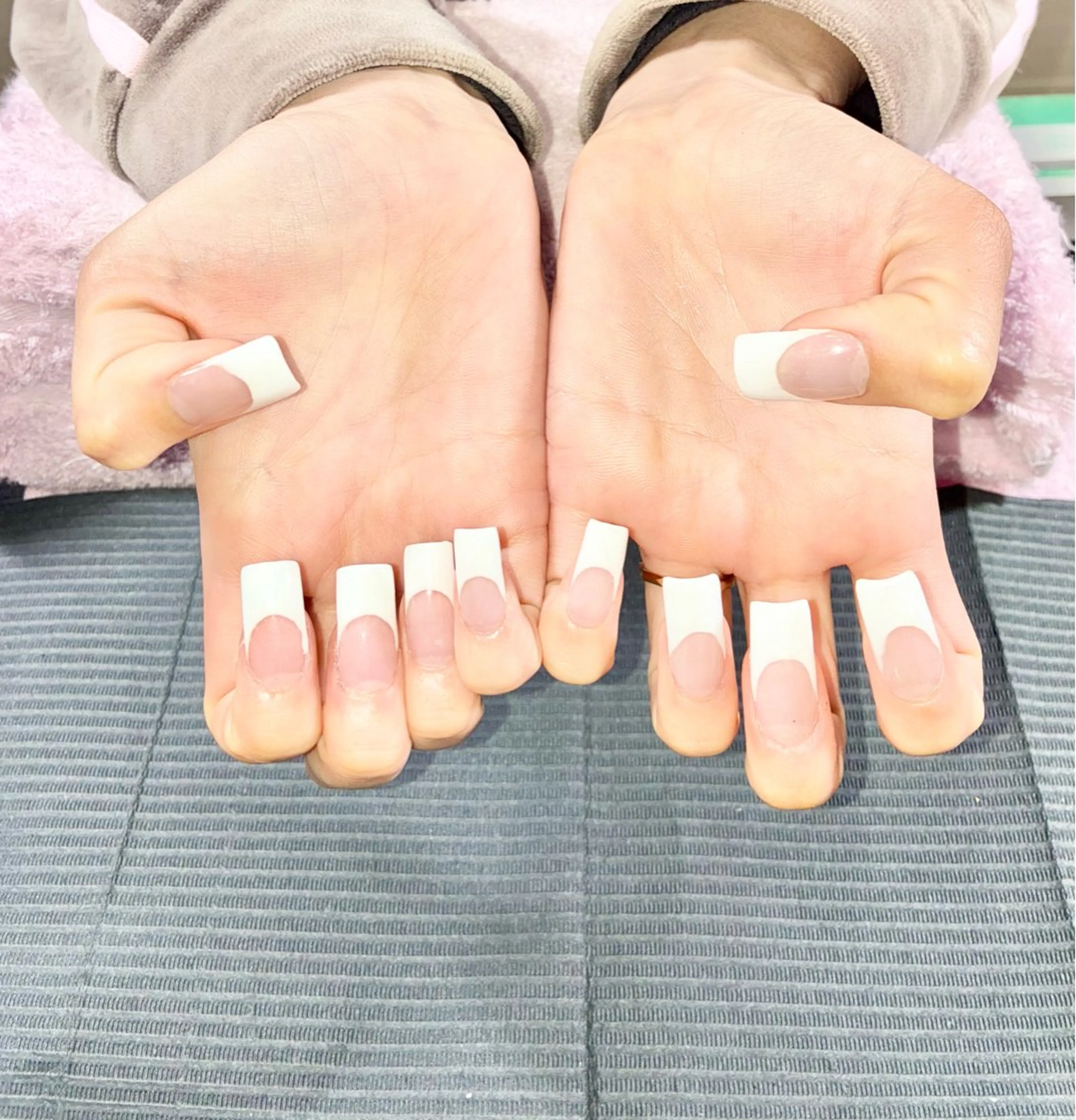 ネイル フレンチネイル スカルプネイル Tairacchi ﾀｲﾗｯﾁのネイルデザイン