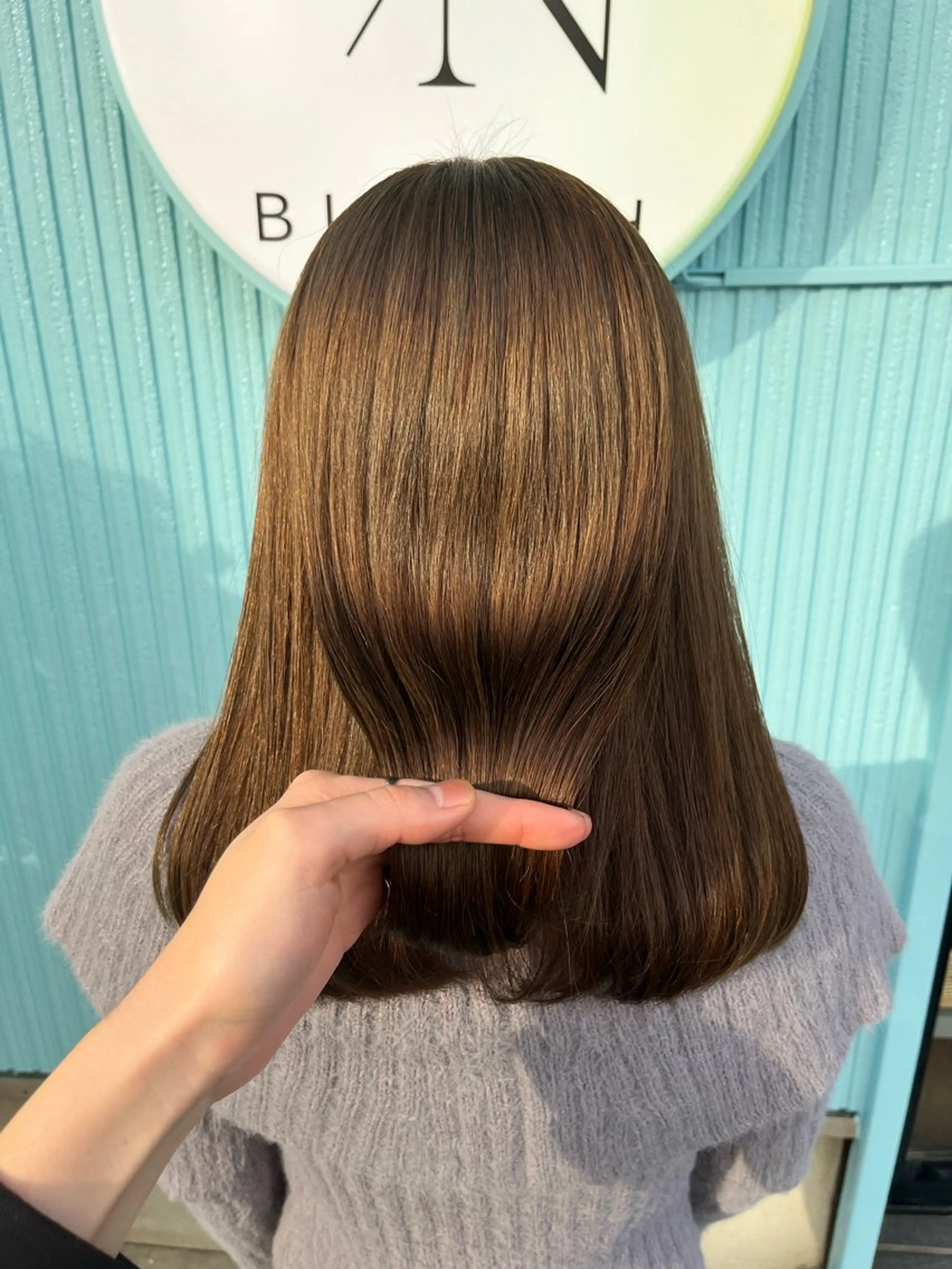 セミロング 髪質改善 ヘアカラー トリートメント ヘッドスパ 🫧艶髪デザイナー 🫧白石航汰のヘアスタイル