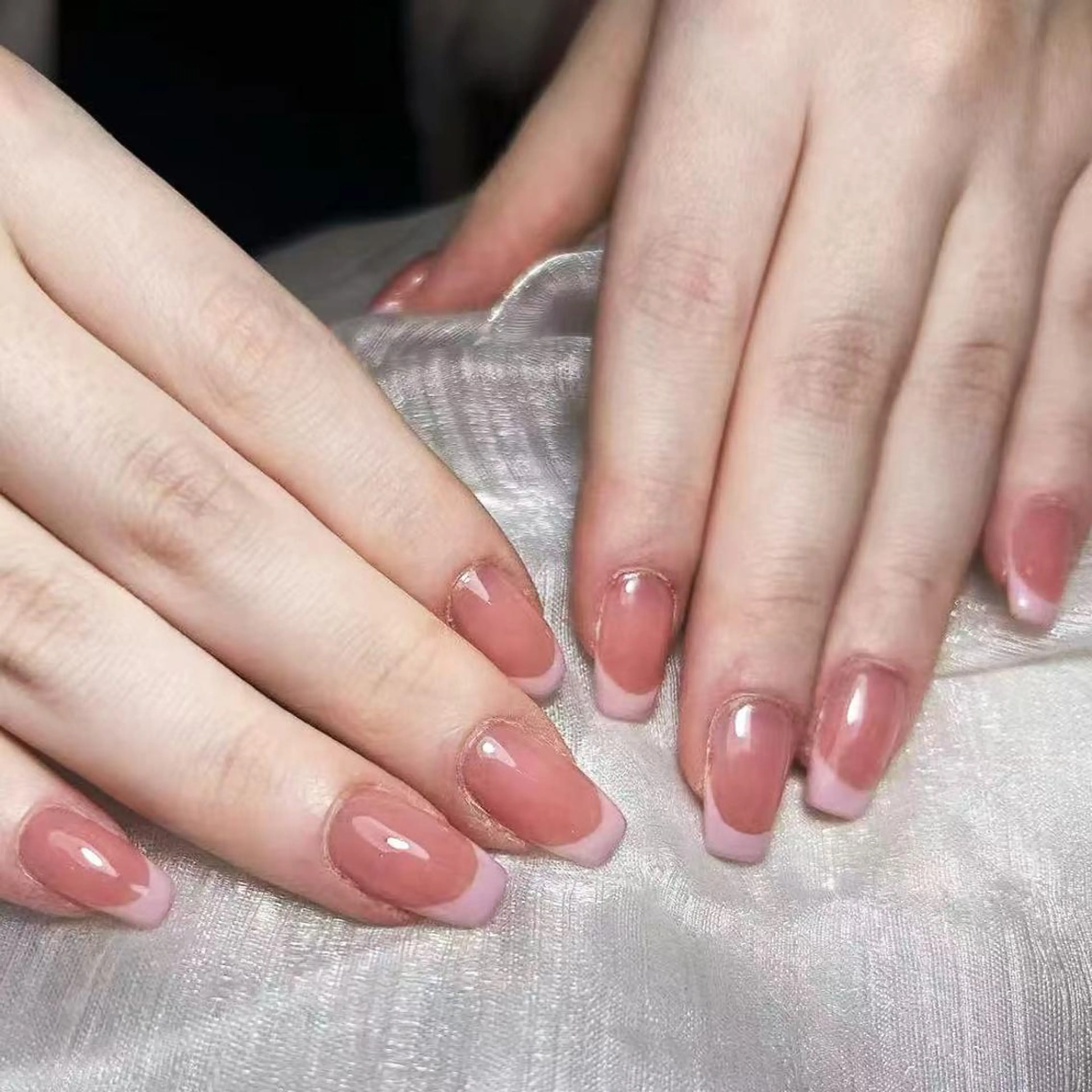ネイル アートネイル オーロラネイル ガーリー キラキラネイル 韓国ネイル ハンドネイル ハンドケア DIAMOND 💅のネイルデザイン