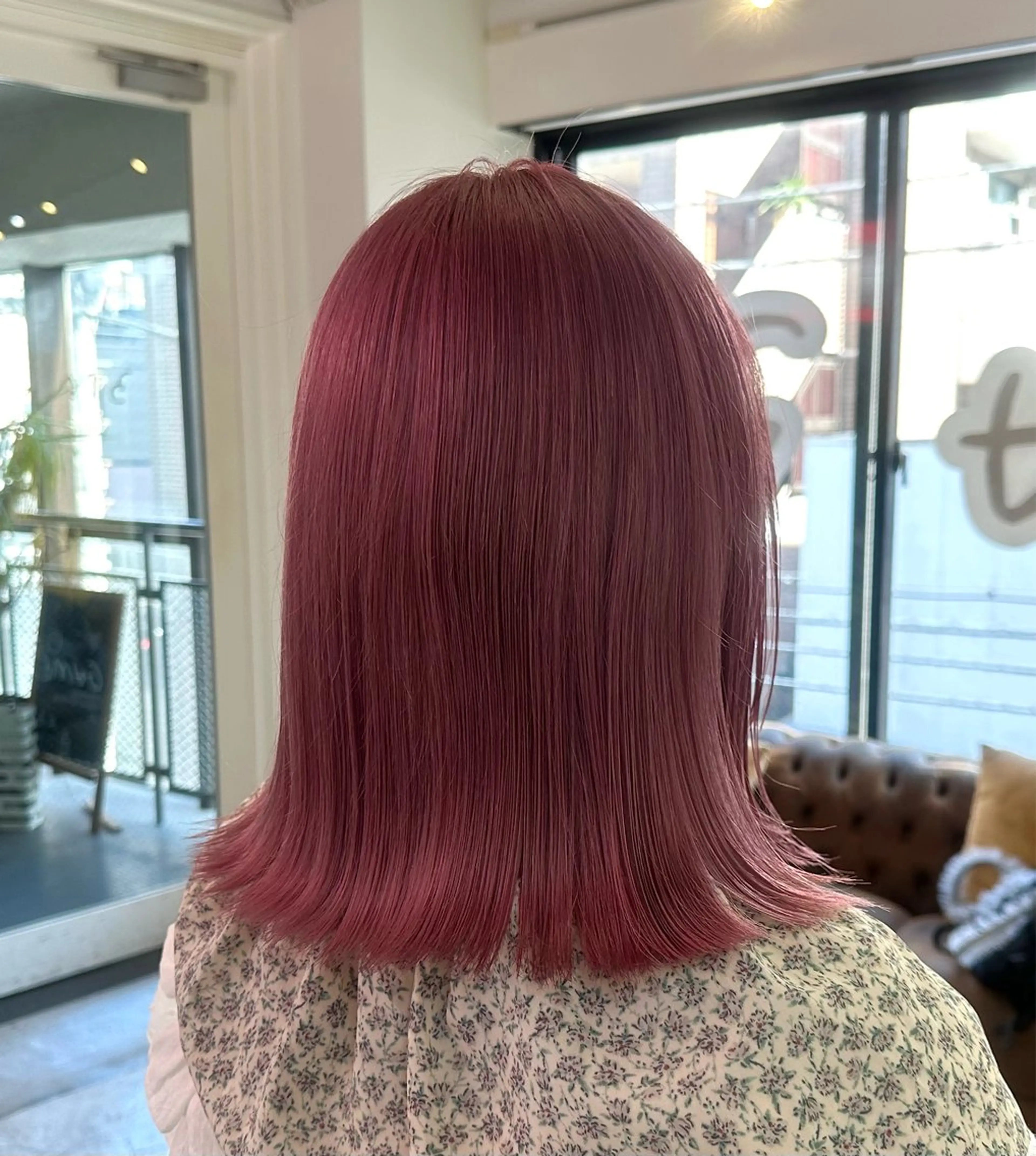 カラー ヘアカラー 艶 ハイトーン✨ユキノのヘアスタイル