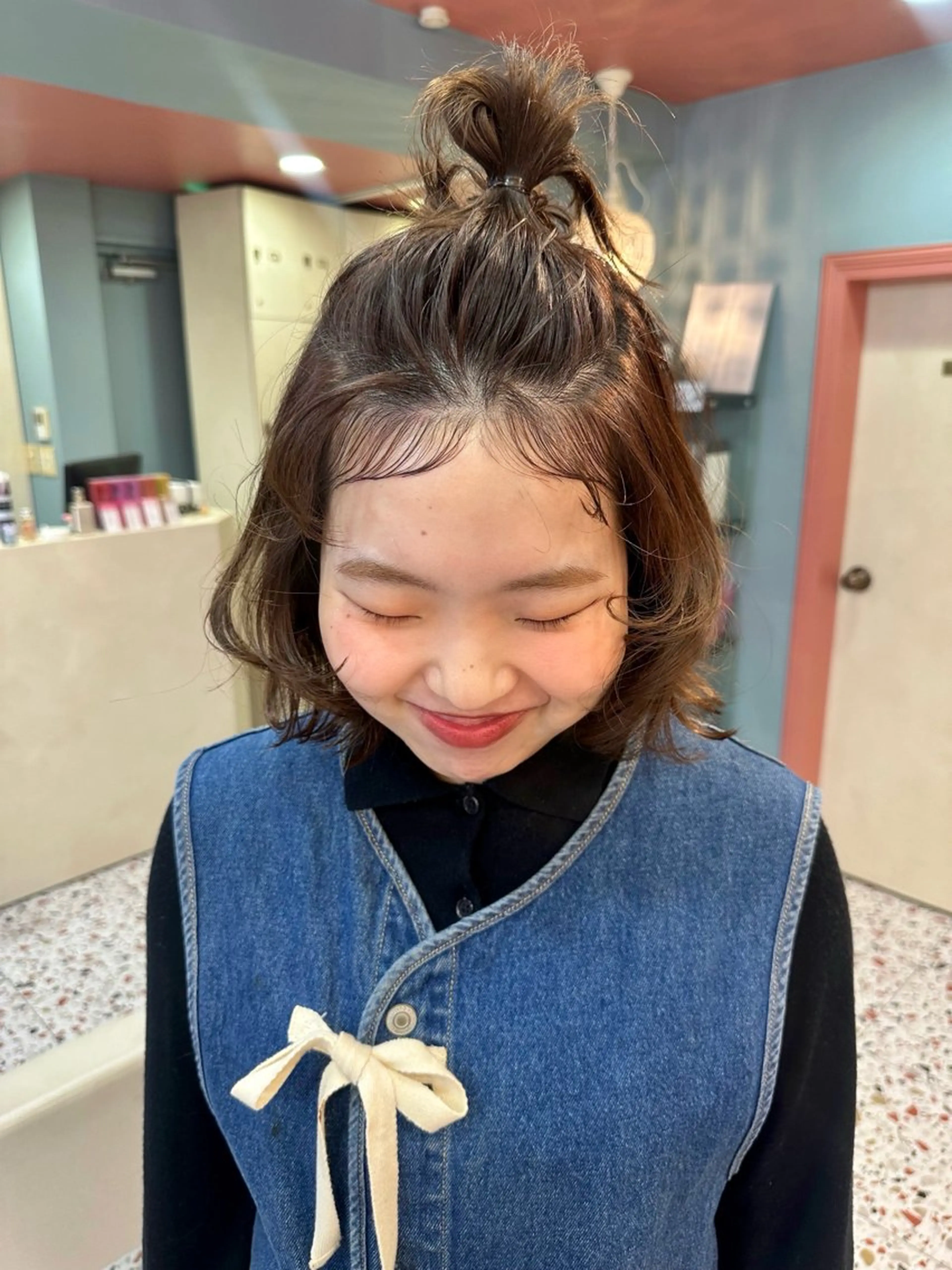 ミディアム カラー パーマ ミディアムパーマ チャンモリパーマ カット パーマ トリートメント トレンドヘア🌿 chinariのヘアスタイル