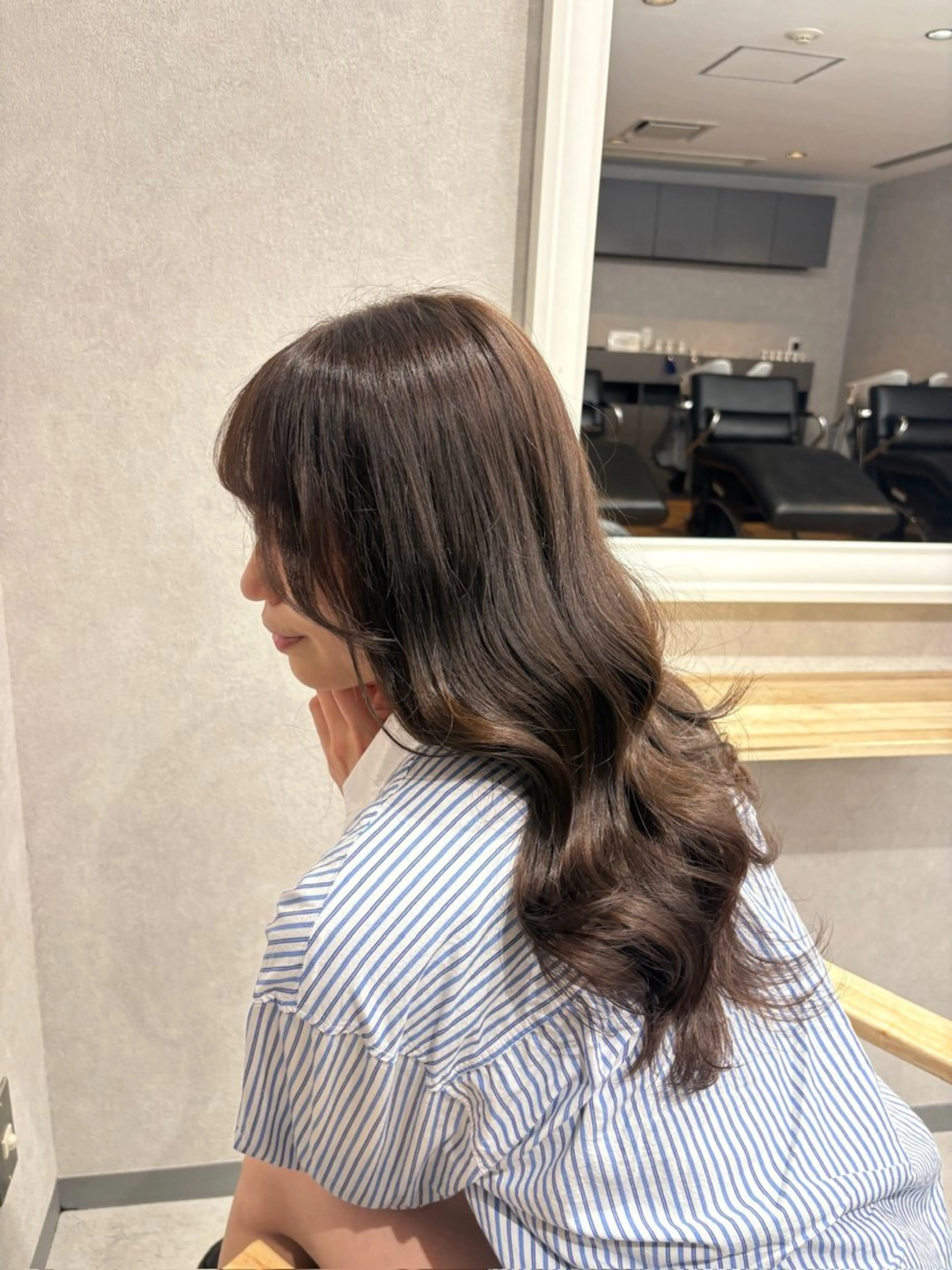 セミロング カラー 透明感カラー ／kana‎🤍のヘアスタイル