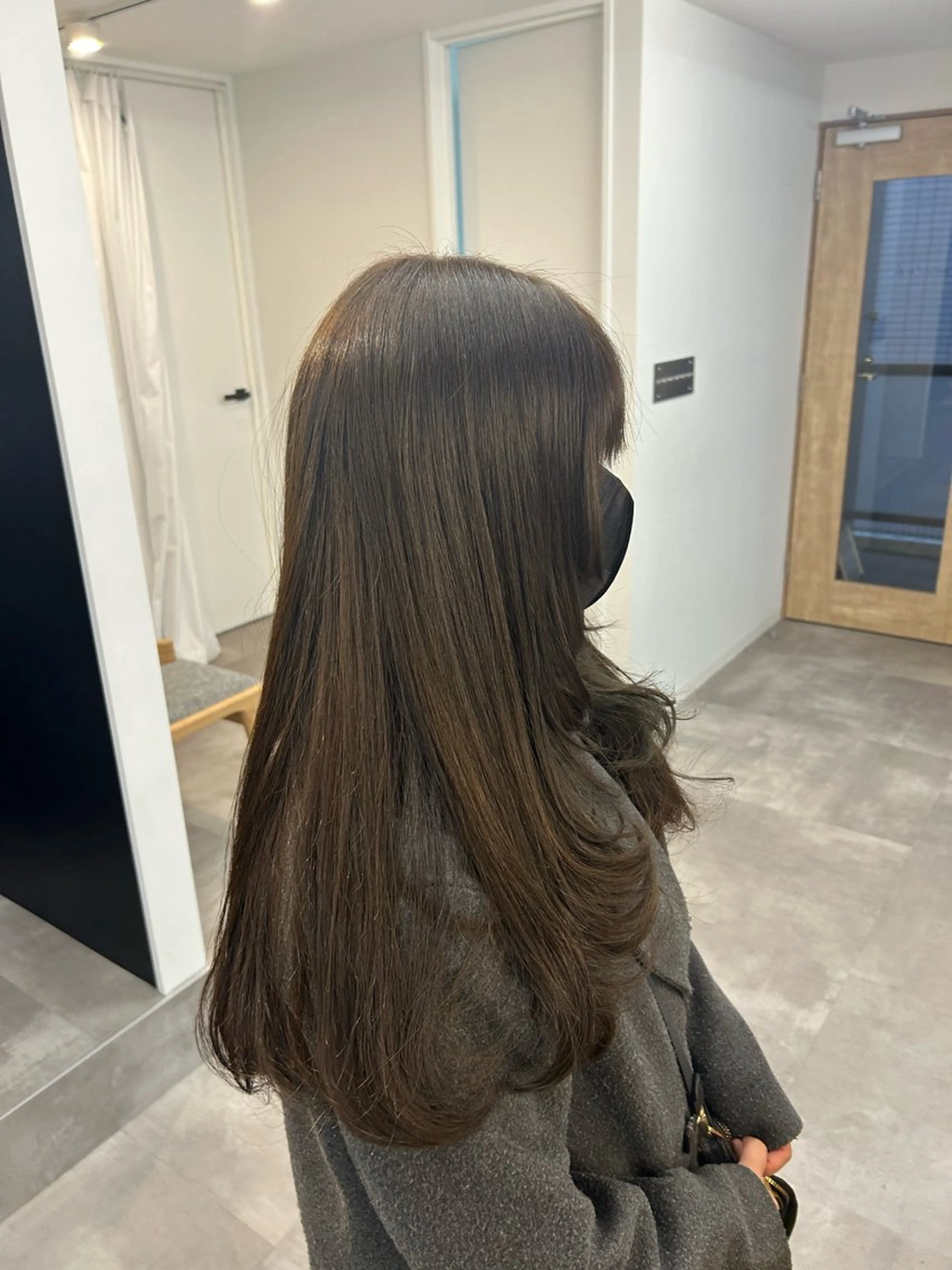 ロング カラー 透明感カラー オリーブカラー 顔まわりレイヤー 顔周りカット レイヤーカット カット ヘアカラー 暖色･似合わせカラー (廣石沙英🎀)のヘアスタイル