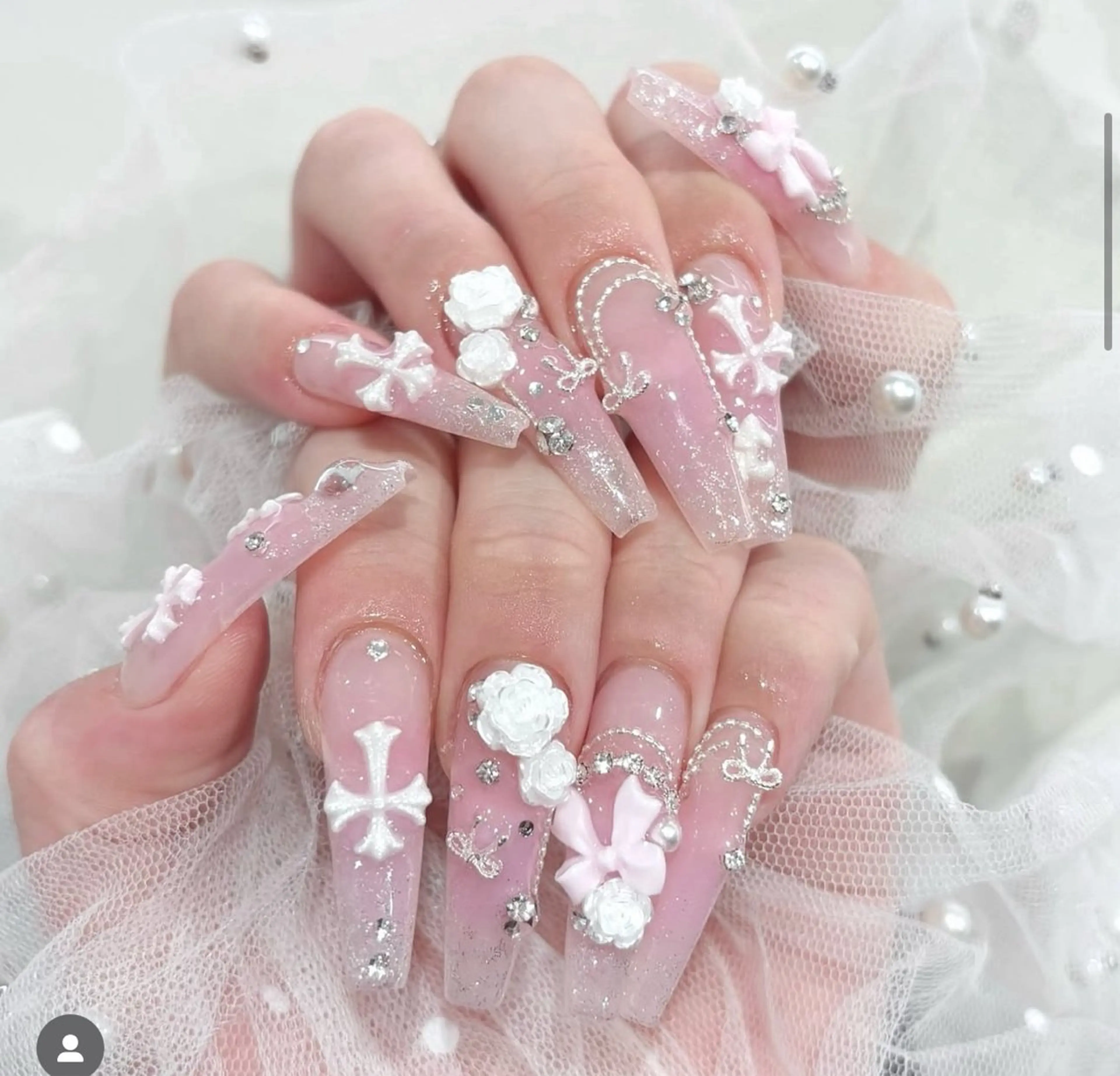 ネイル ジェルネイル 韓国ネイル マグネットネイル ネイルチップ 冬ネイル Lenie Nailのネイルデザイン