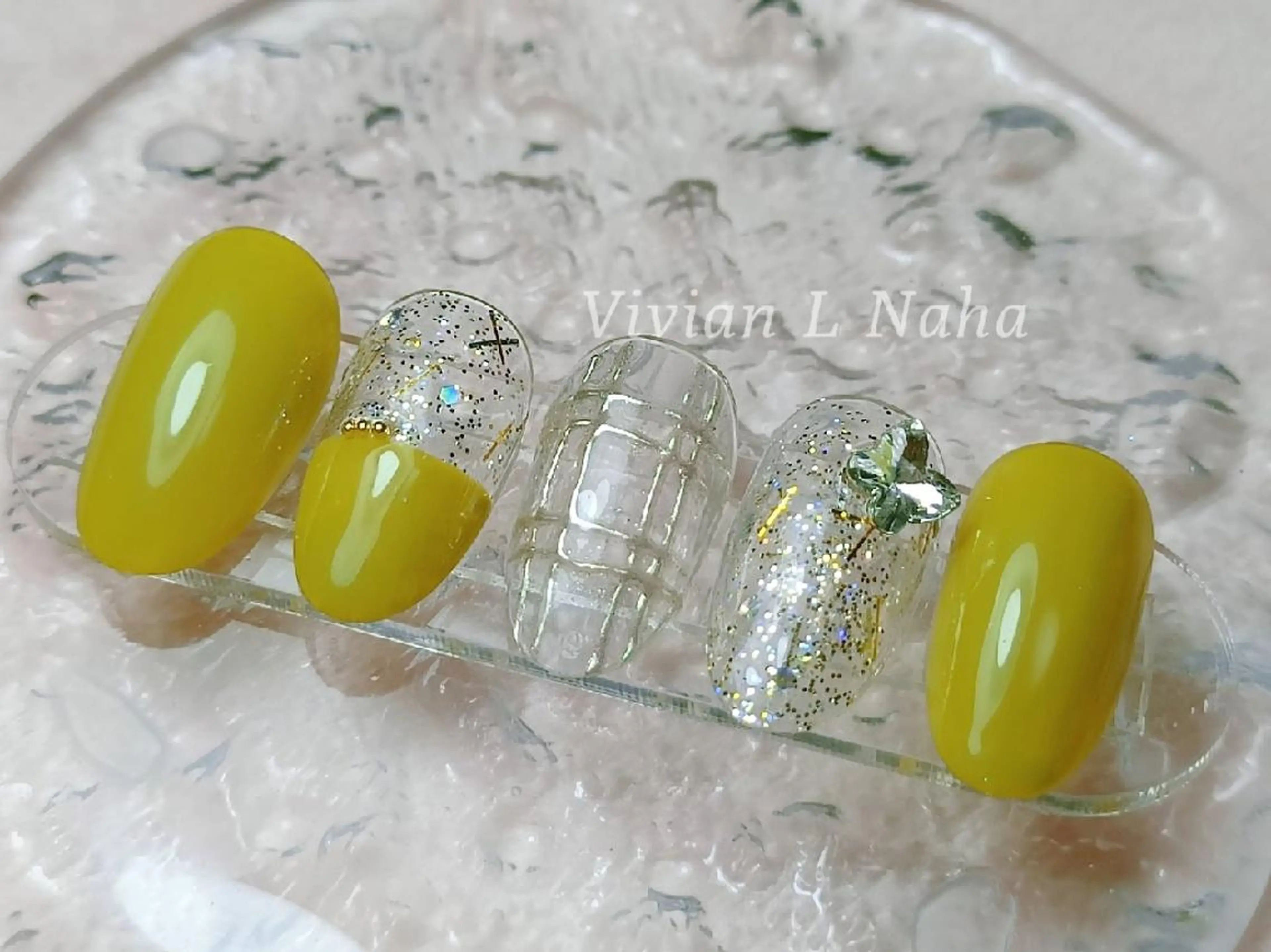 ネイル Vivian L NahaCecileのネイルデザイン