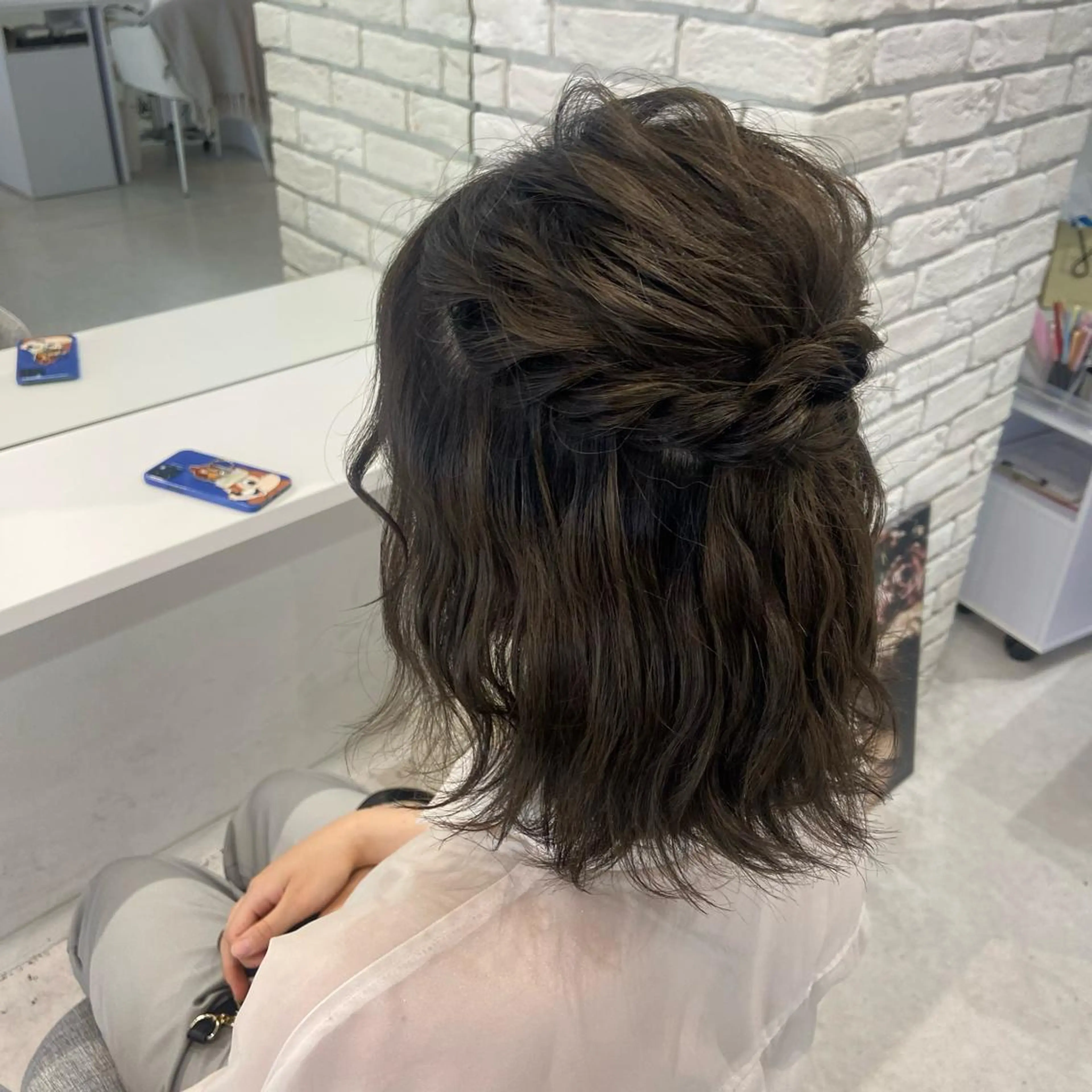 ヘアアレンジ ハーフアップ 奥出 祐菜のマツエク・マツパデザイン